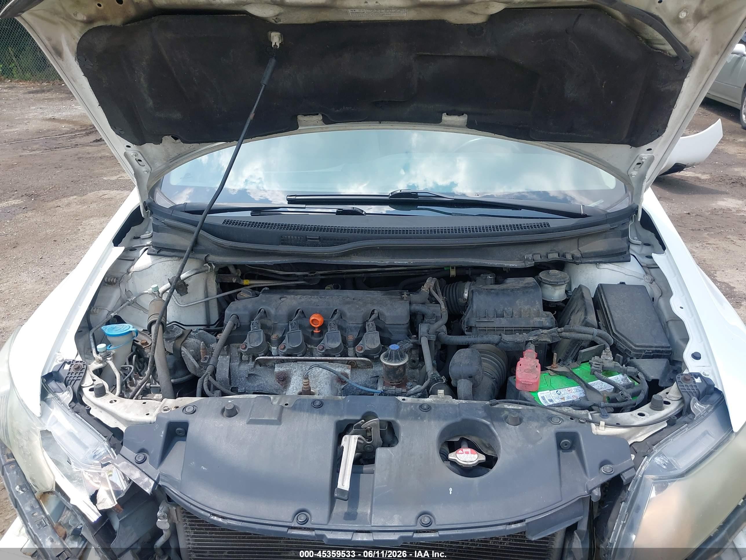 2014 Honda Civic Lx Белый vin: 19XFB2F52EE263219