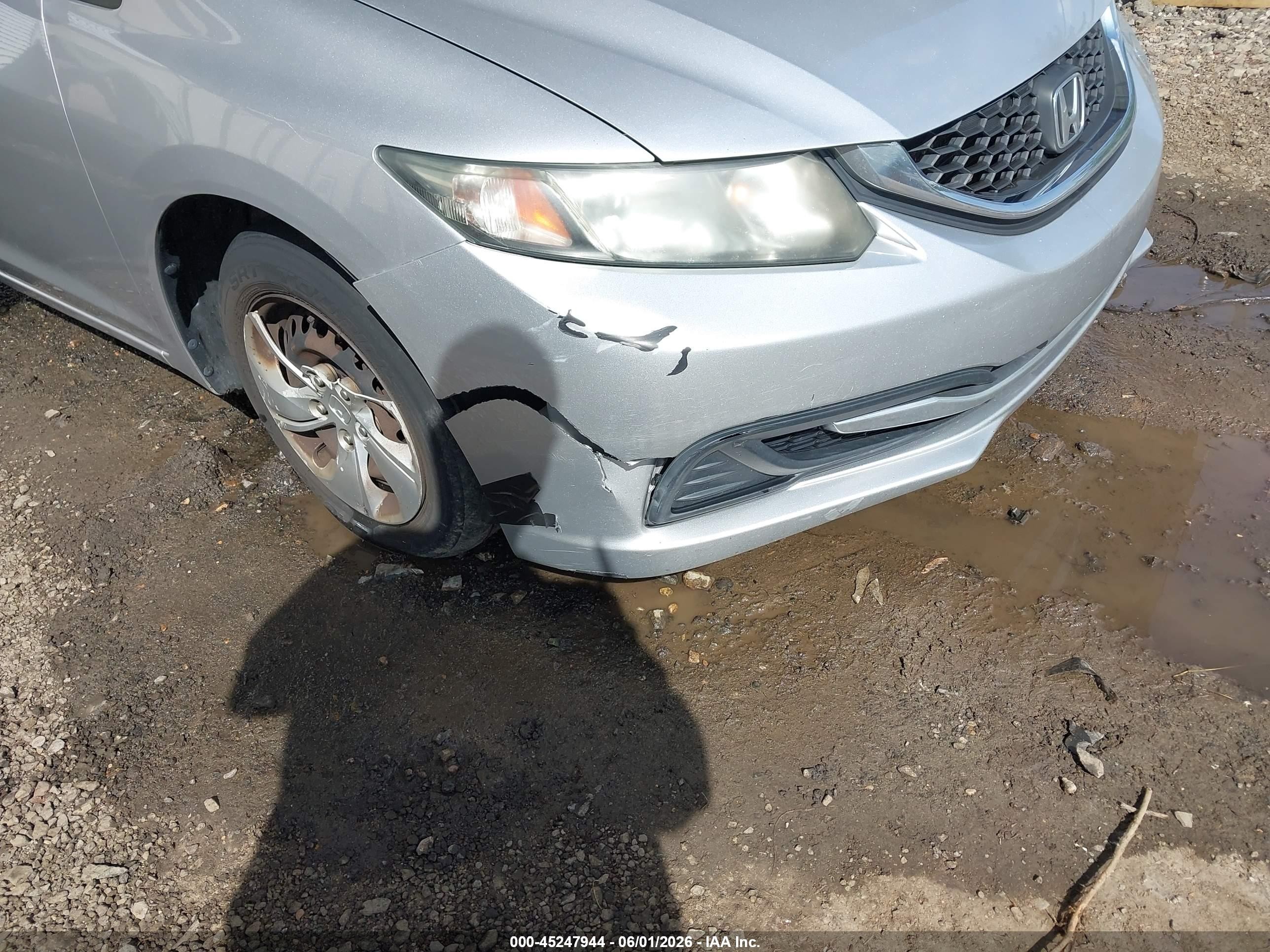 2014 Honda Civic Lx Silver vin: 19XFB2F52EE266055