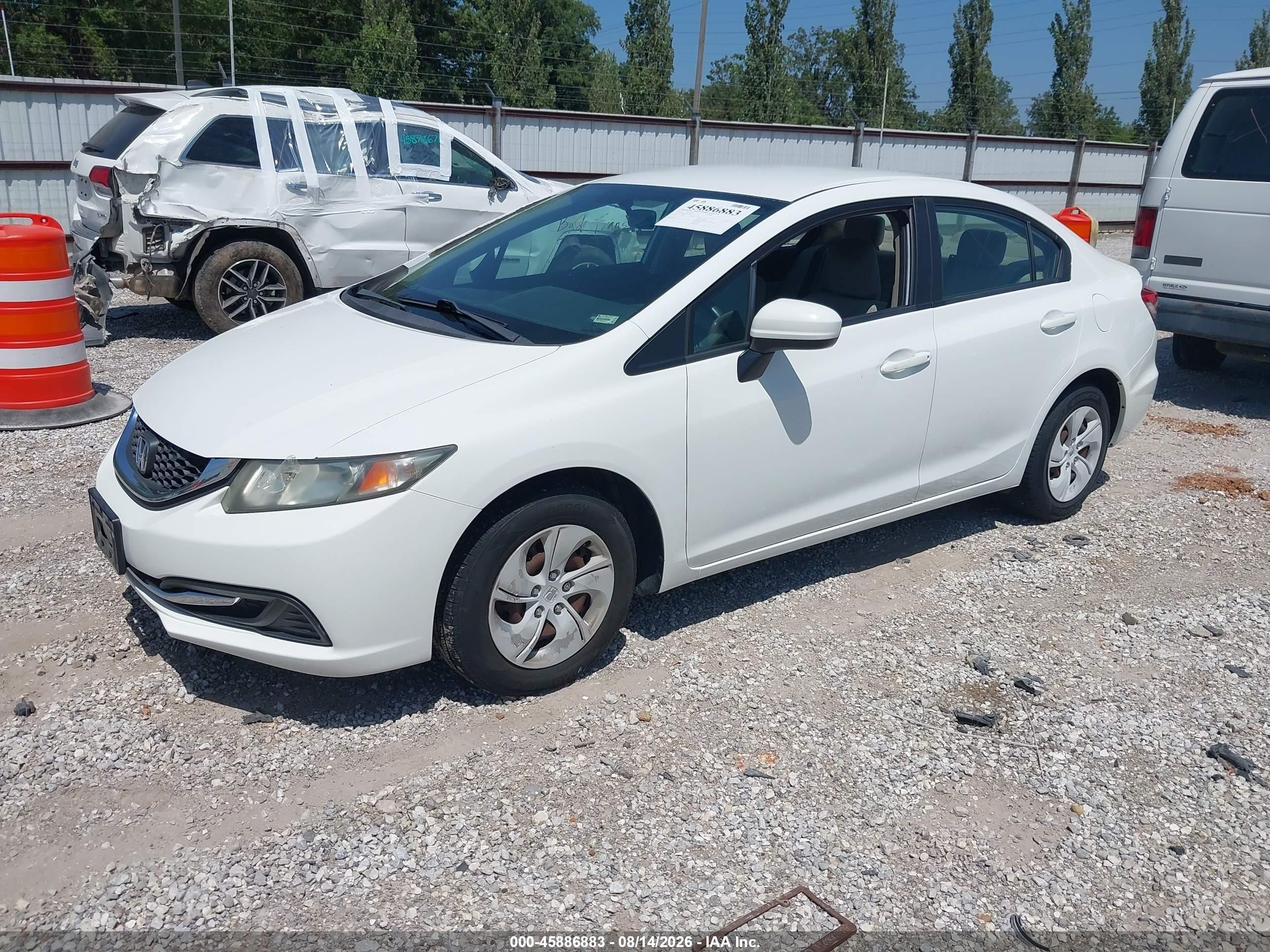 2015 Honda Civic Lx White vin: 19XFB2F52FE004036