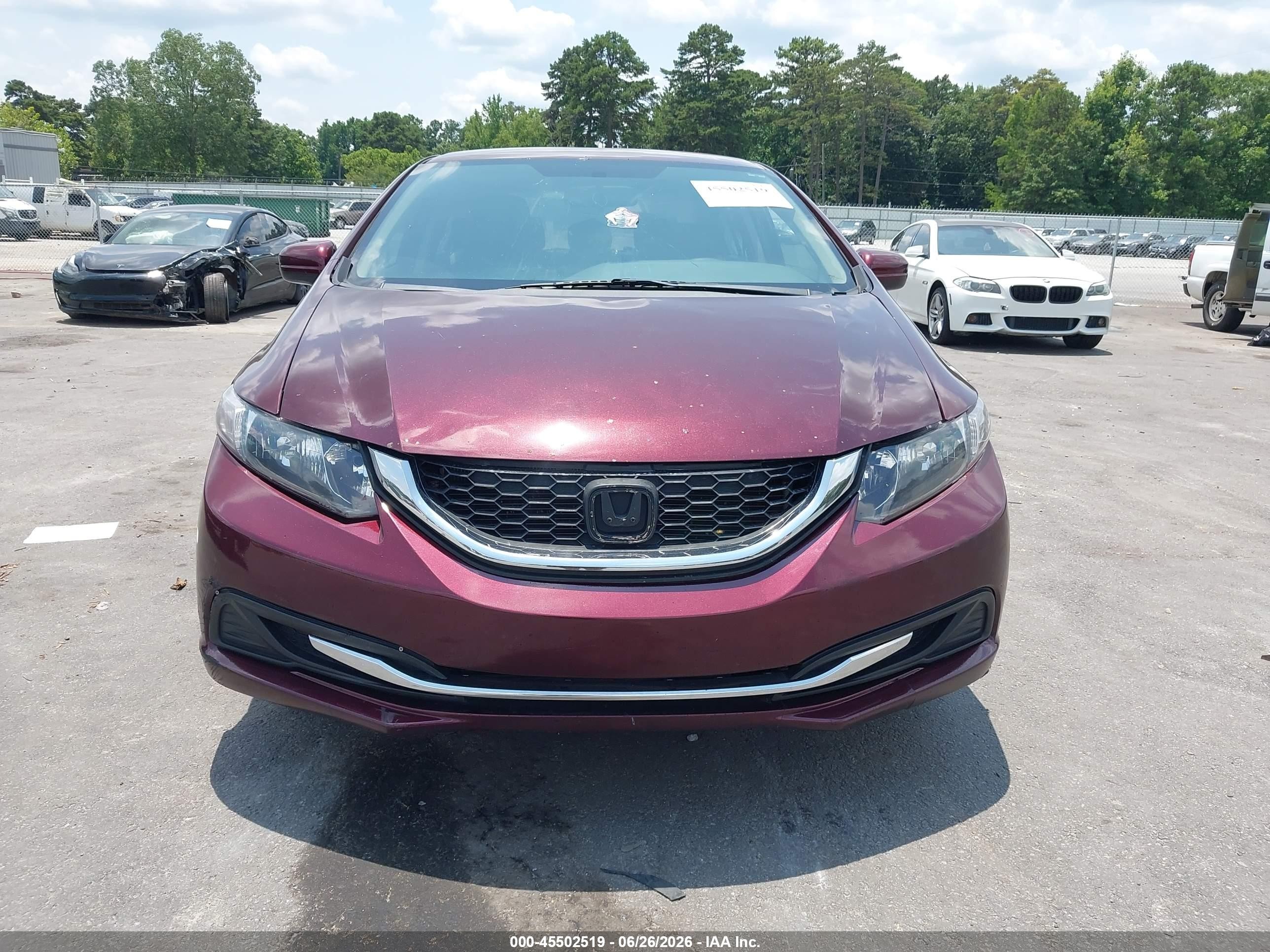 2015 Honda Civic Lx Burgundy vin: 19XFB2F52FE015442