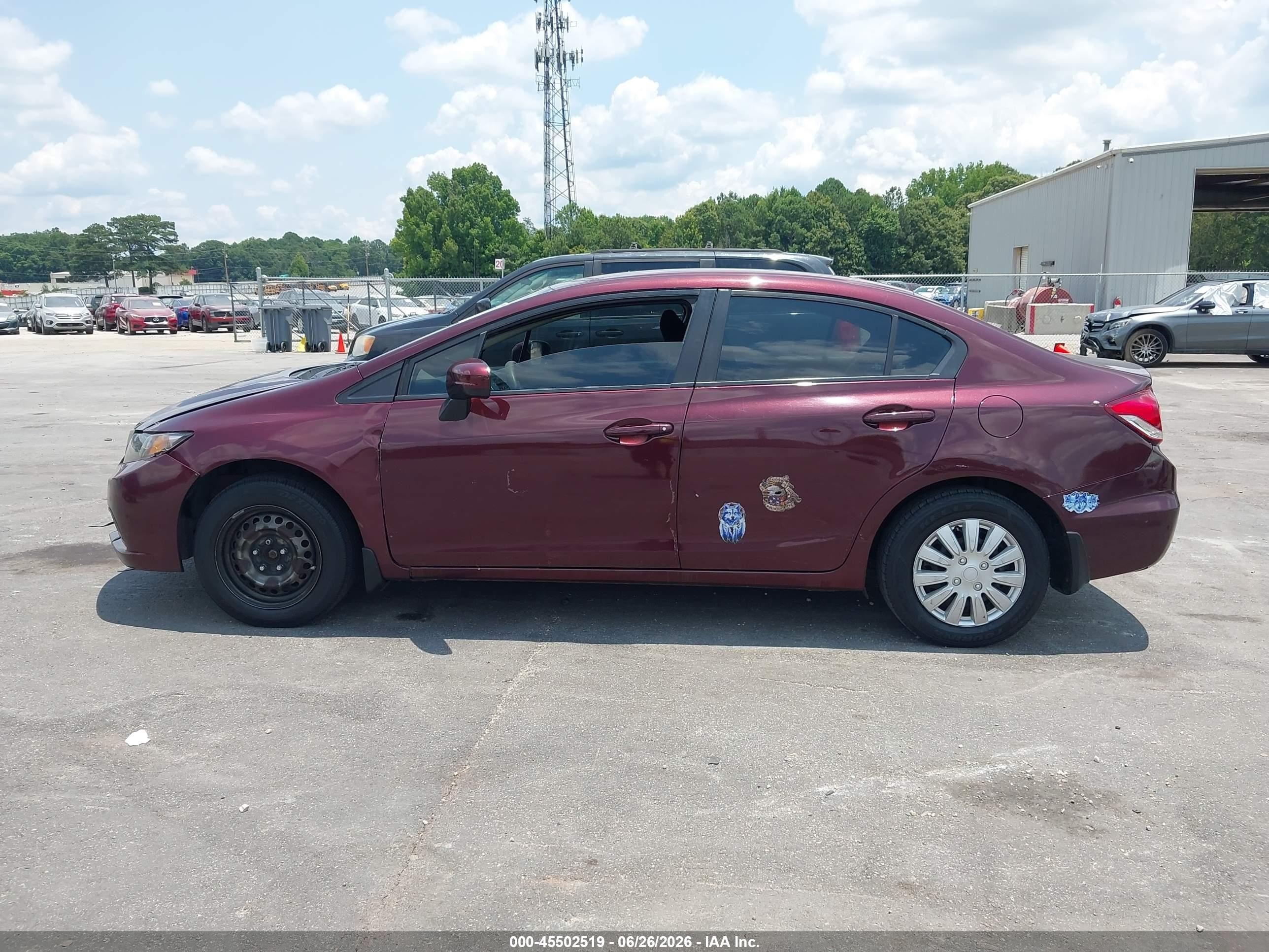 2015 Honda Civic Lx Burgundy vin: 19XFB2F52FE015442