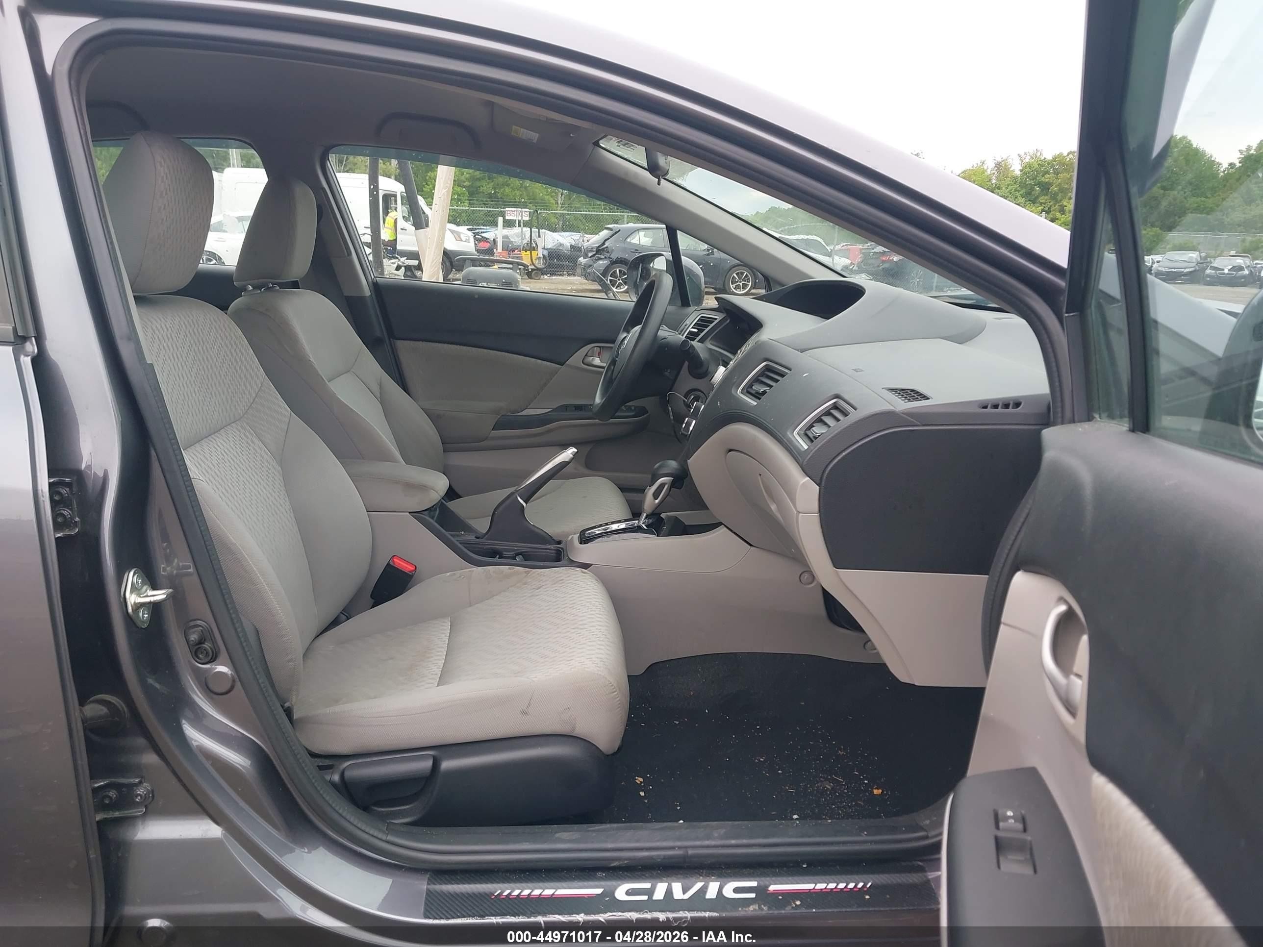 2015 Honda Civic Lx Gray vin: 19XFB2F52FE016977