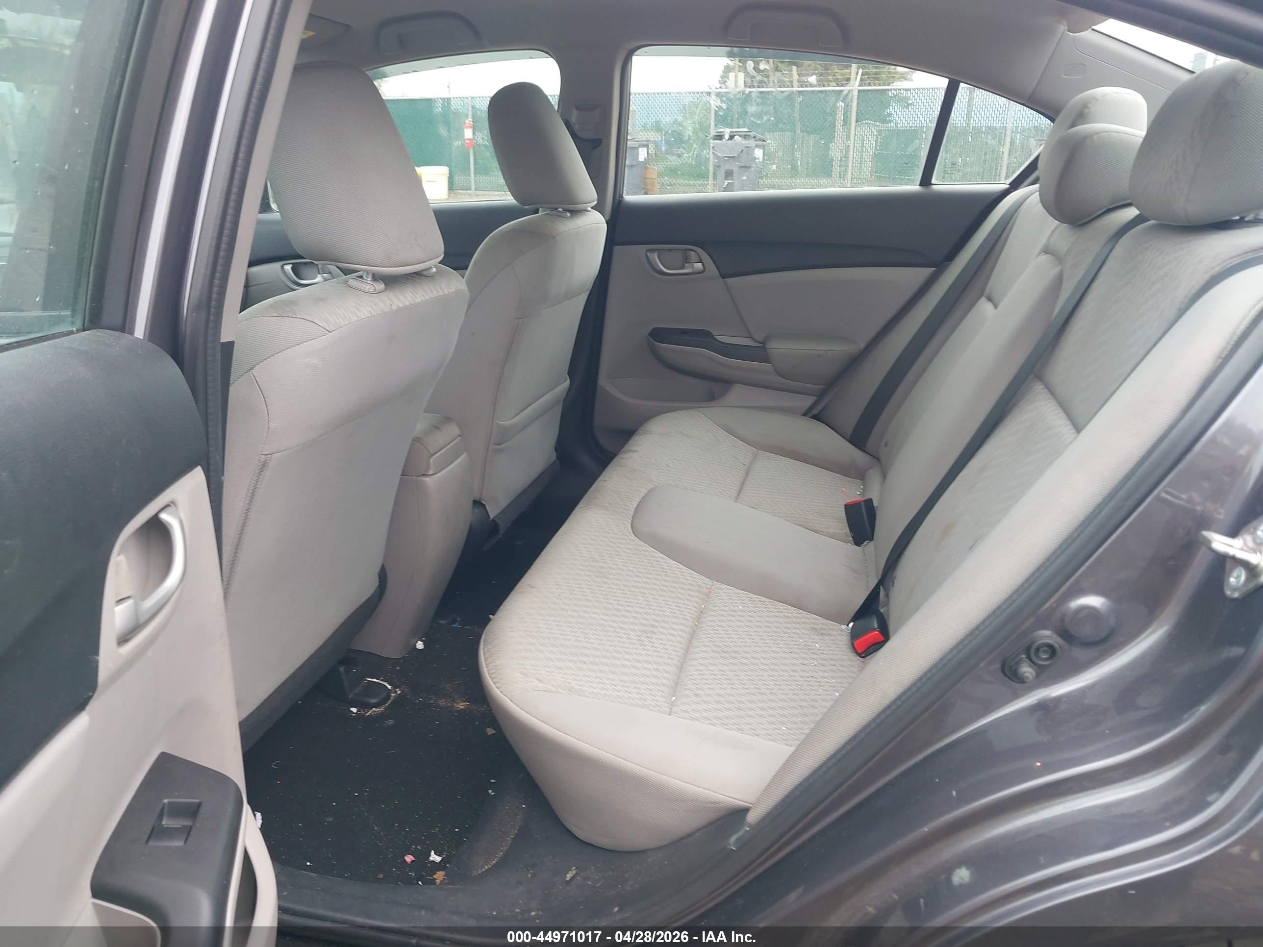2015 Honda Civic Lx Gray vin: 19XFB2F52FE016977