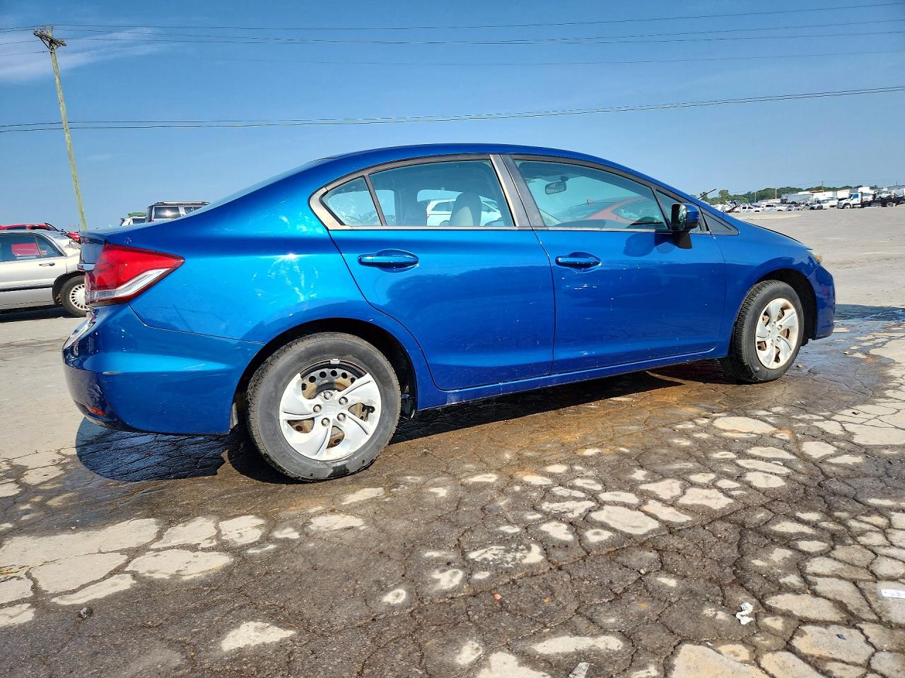 2015 Honda Civic Lx Blue vin: 19XFB2F52FE018230