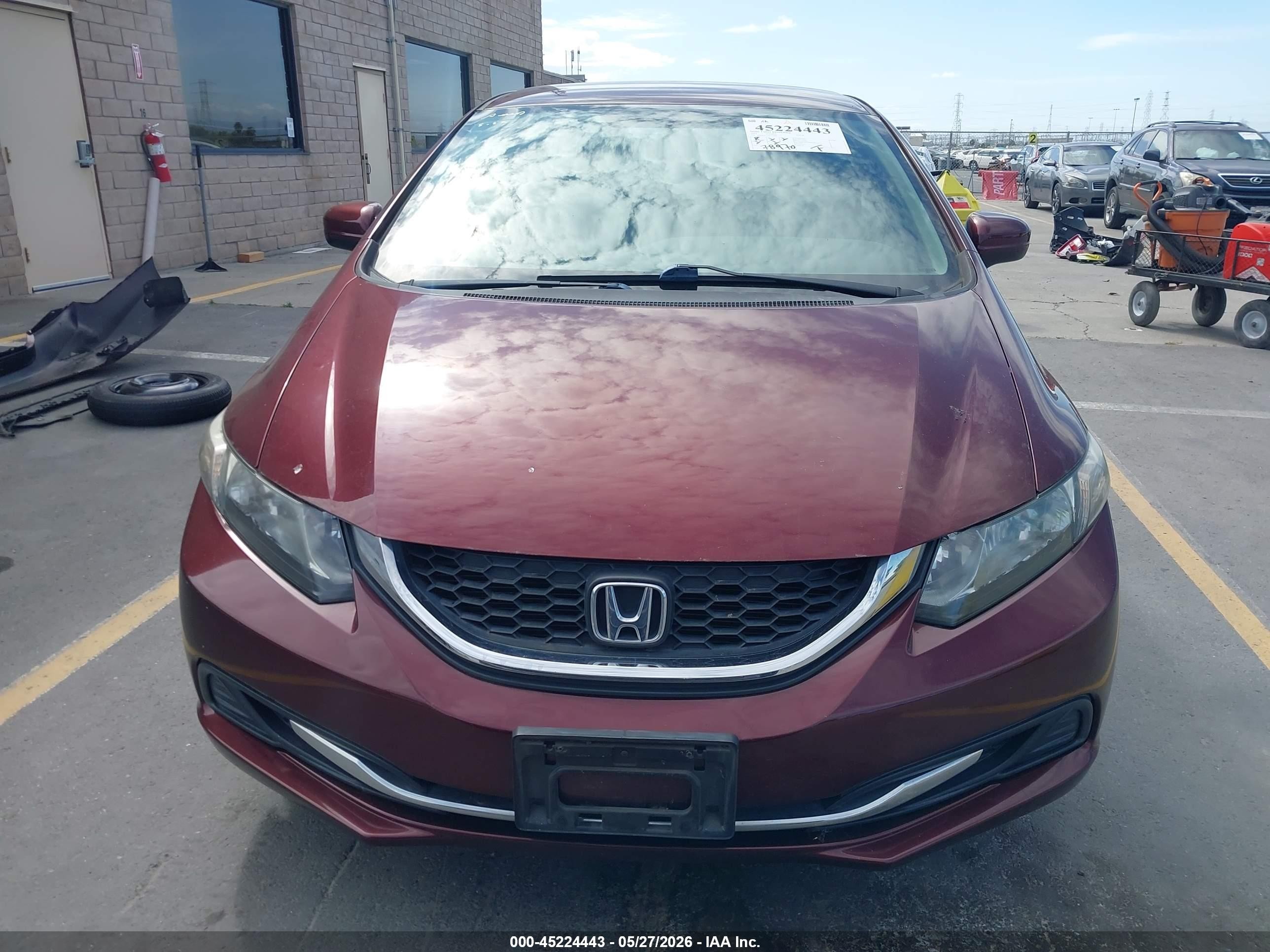 2015 Honda Civic Lx Темно-бордовый vin: 19XFB2F52FE267966