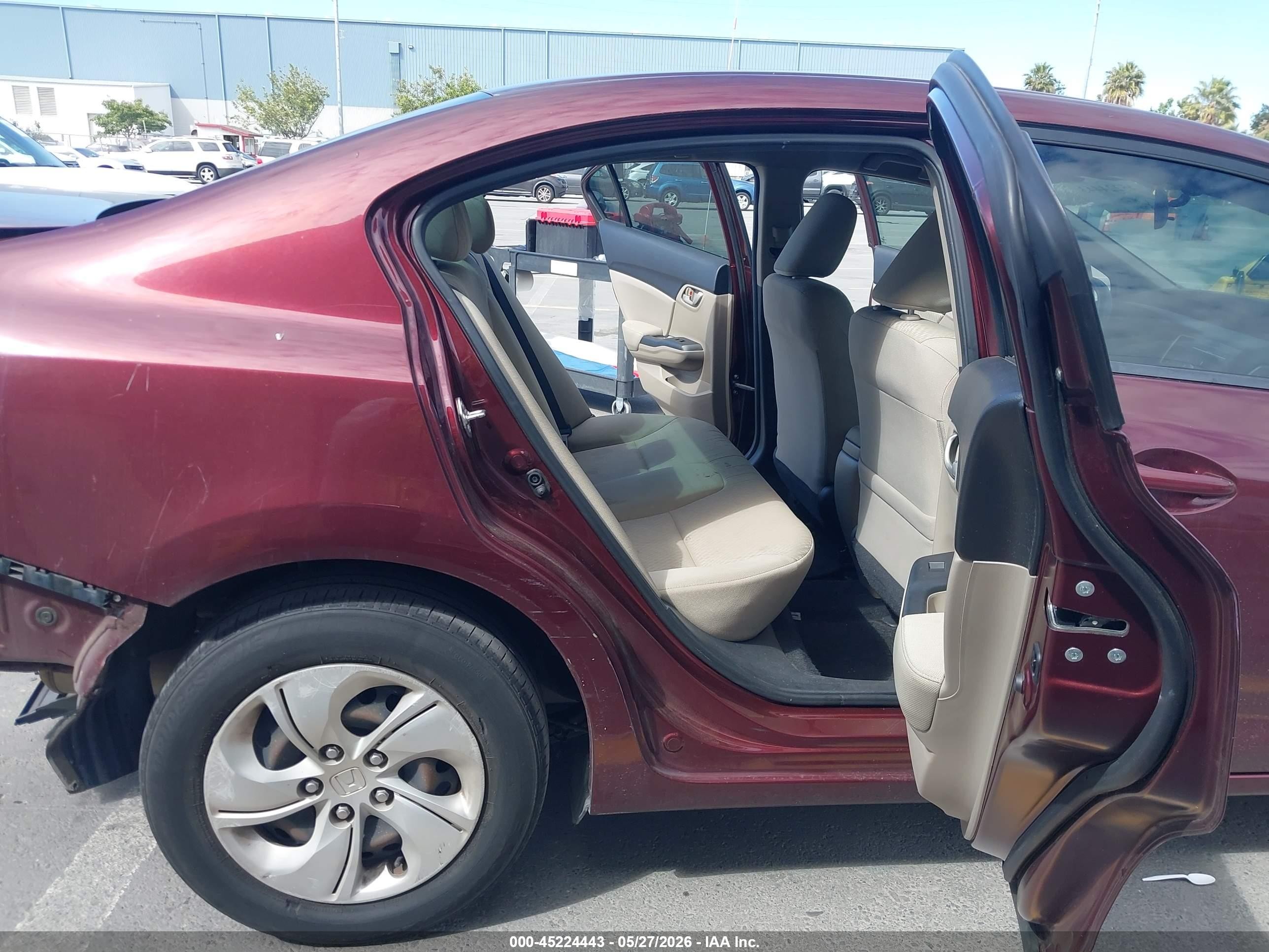 2015 Honda Civic Lx Темно-бордовый vin: 19XFB2F52FE267966
