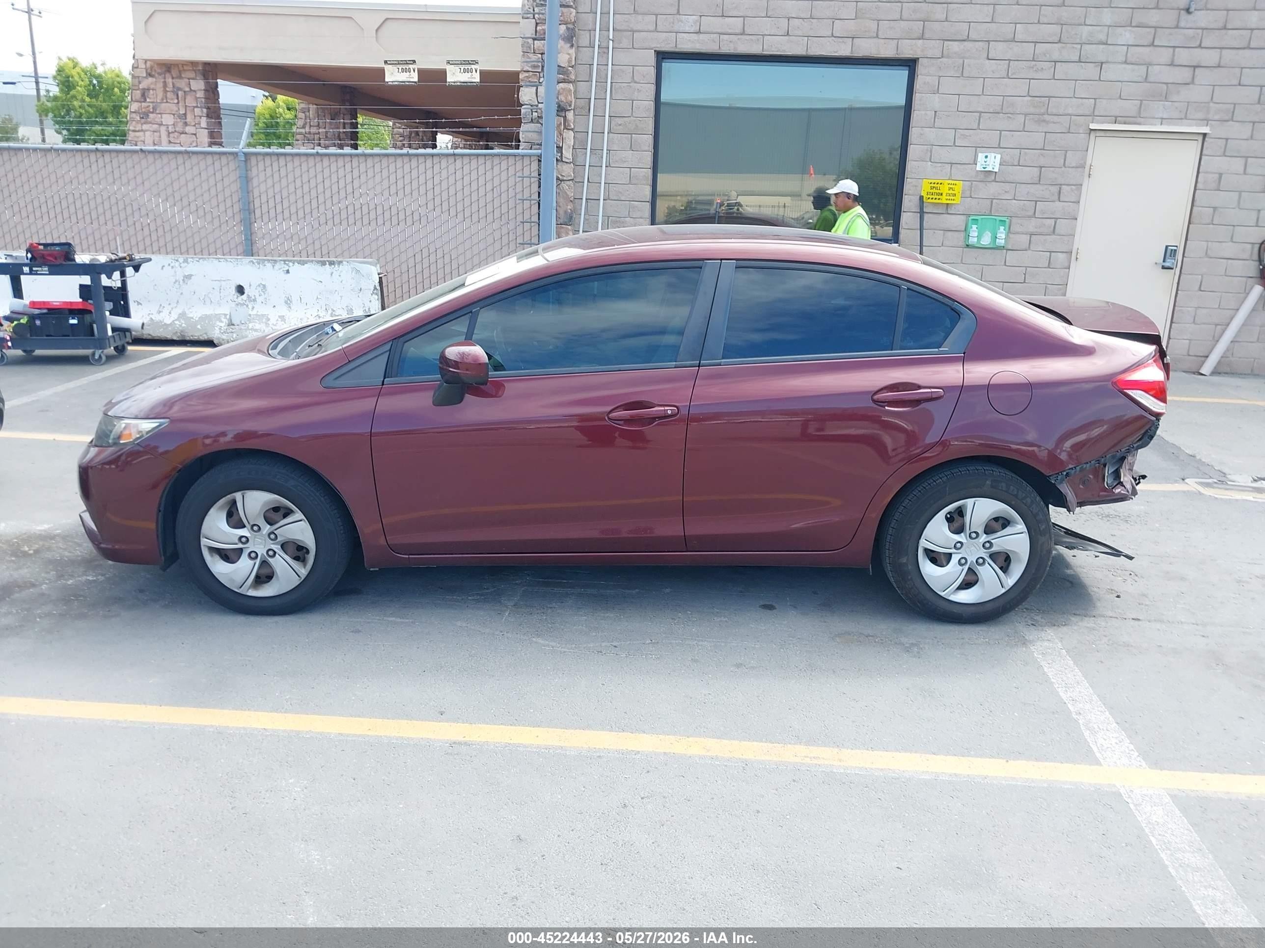2015 Honda Civic Lx Темно-бордовый vin: 19XFB2F52FE267966