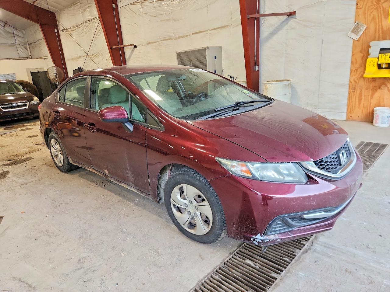 2015 Honda Civic Lx Burgundy vin: 19XFB2F52FE272231