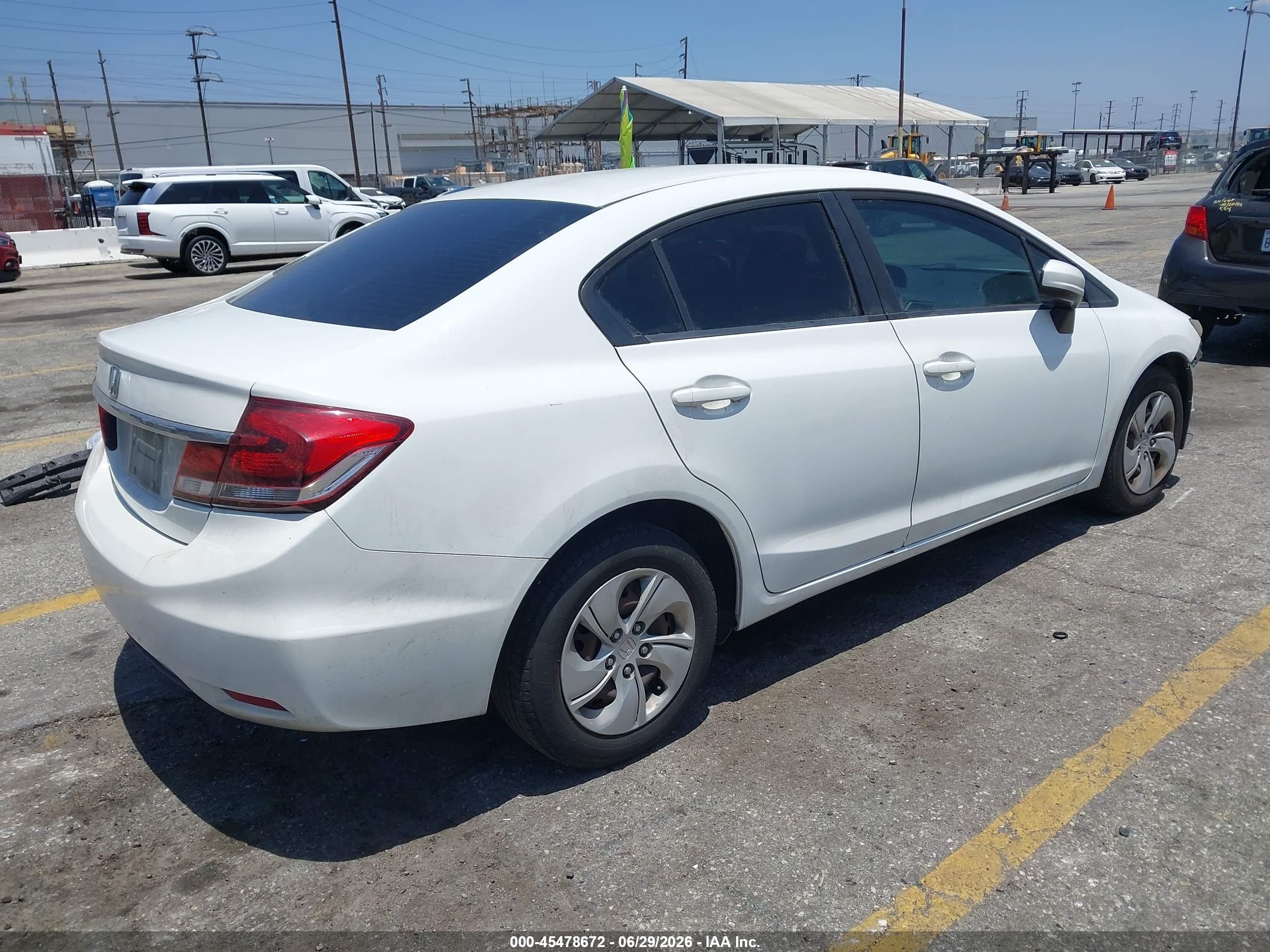 2015 Honda Civic Lx White vin: 19XFB2F52FE278773