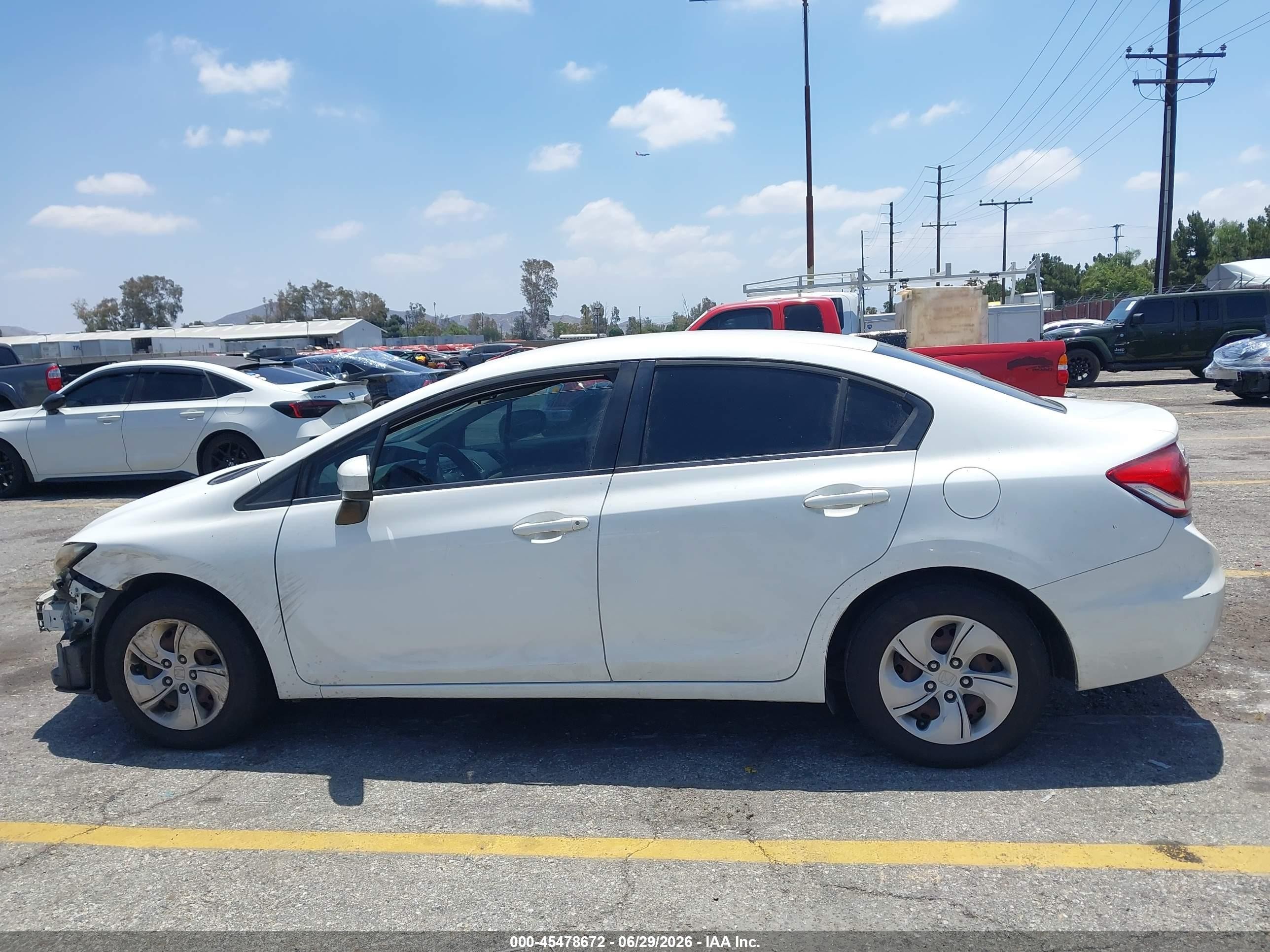 2015 Honda Civic Lx White vin: 19XFB2F52FE278773