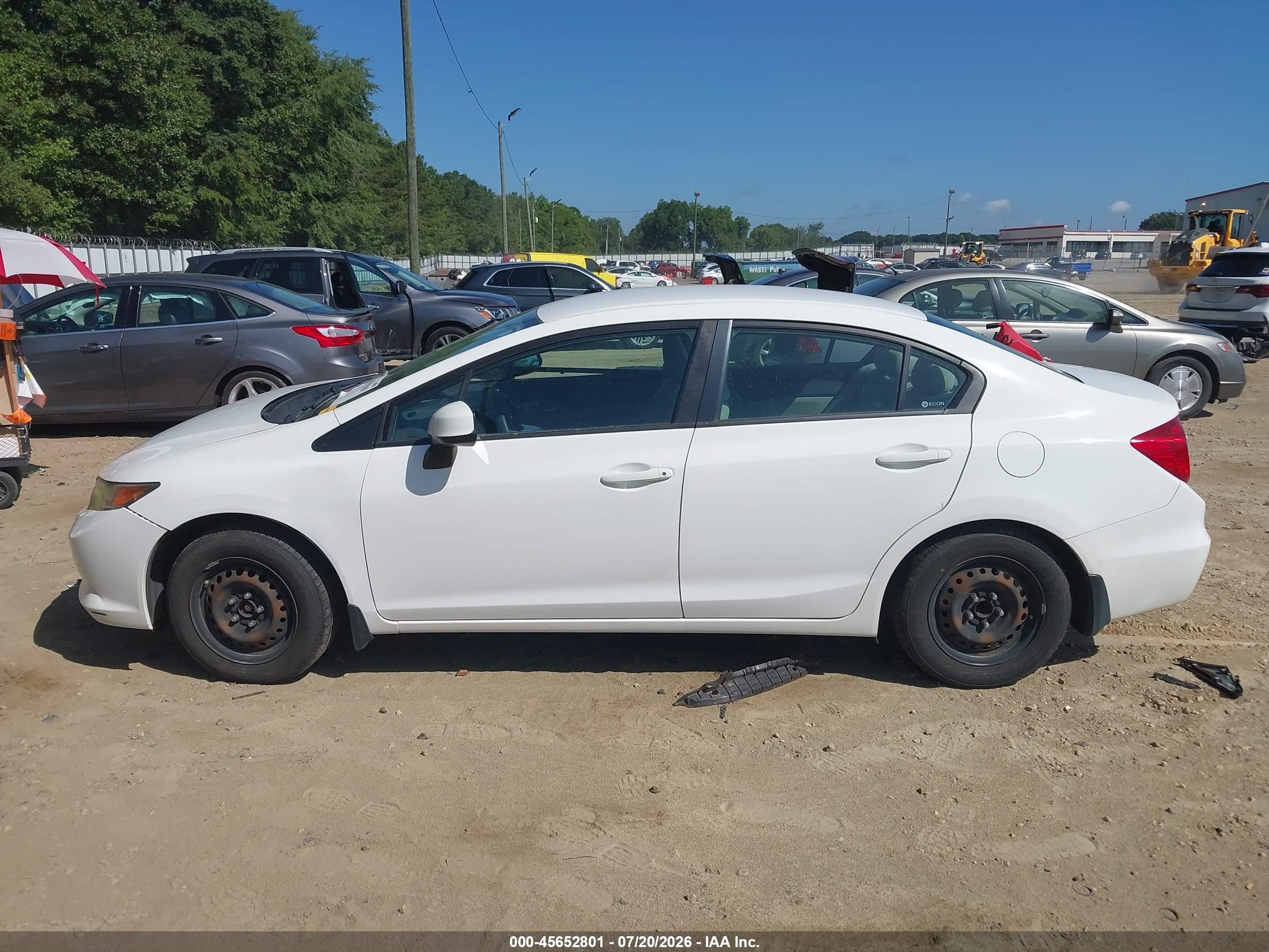2012 Honda Civic Lx Белый vin: 19XFB2F53CE011685