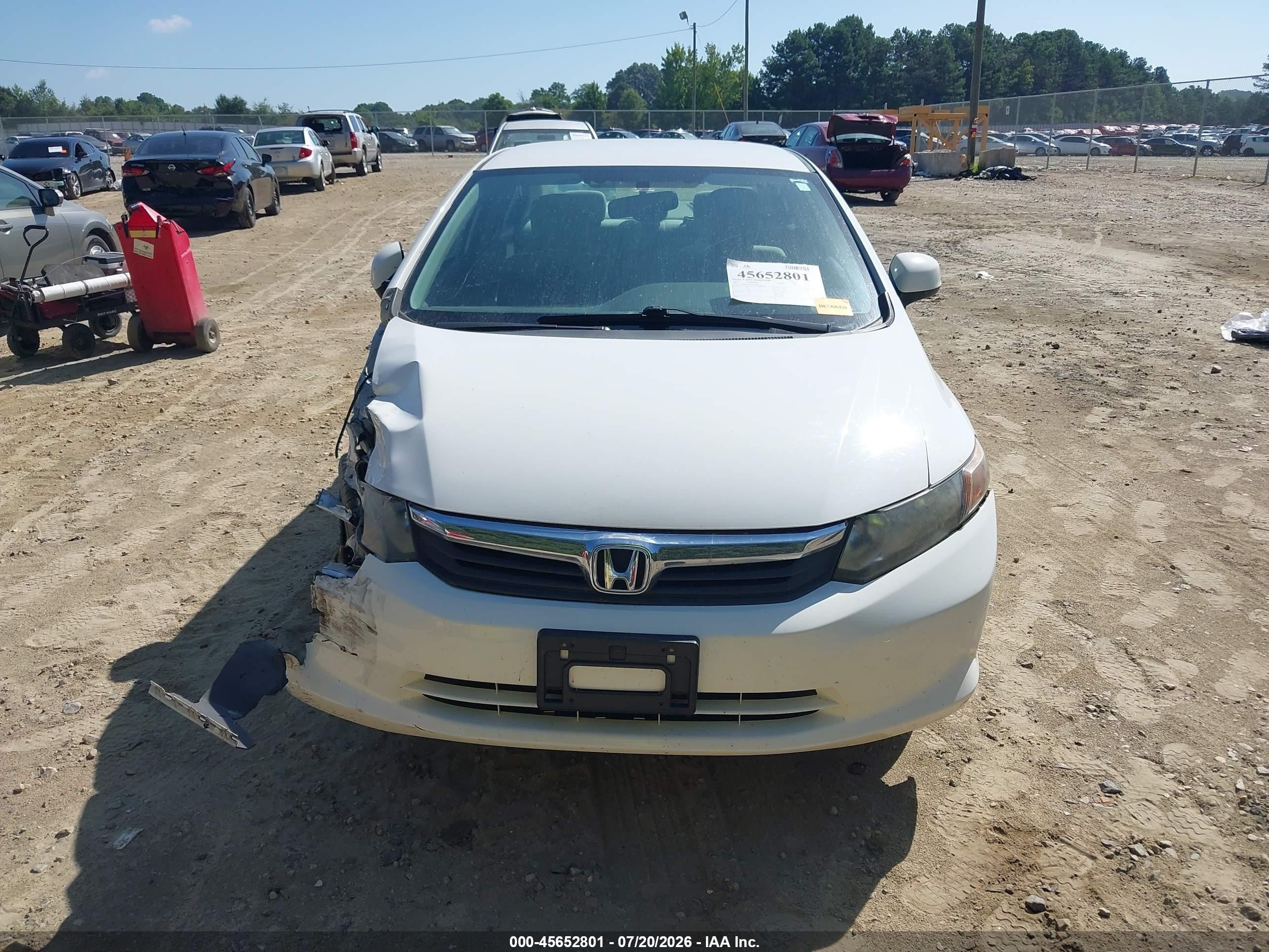 2012 Honda Civic Lx Белый vin: 19XFB2F53CE011685