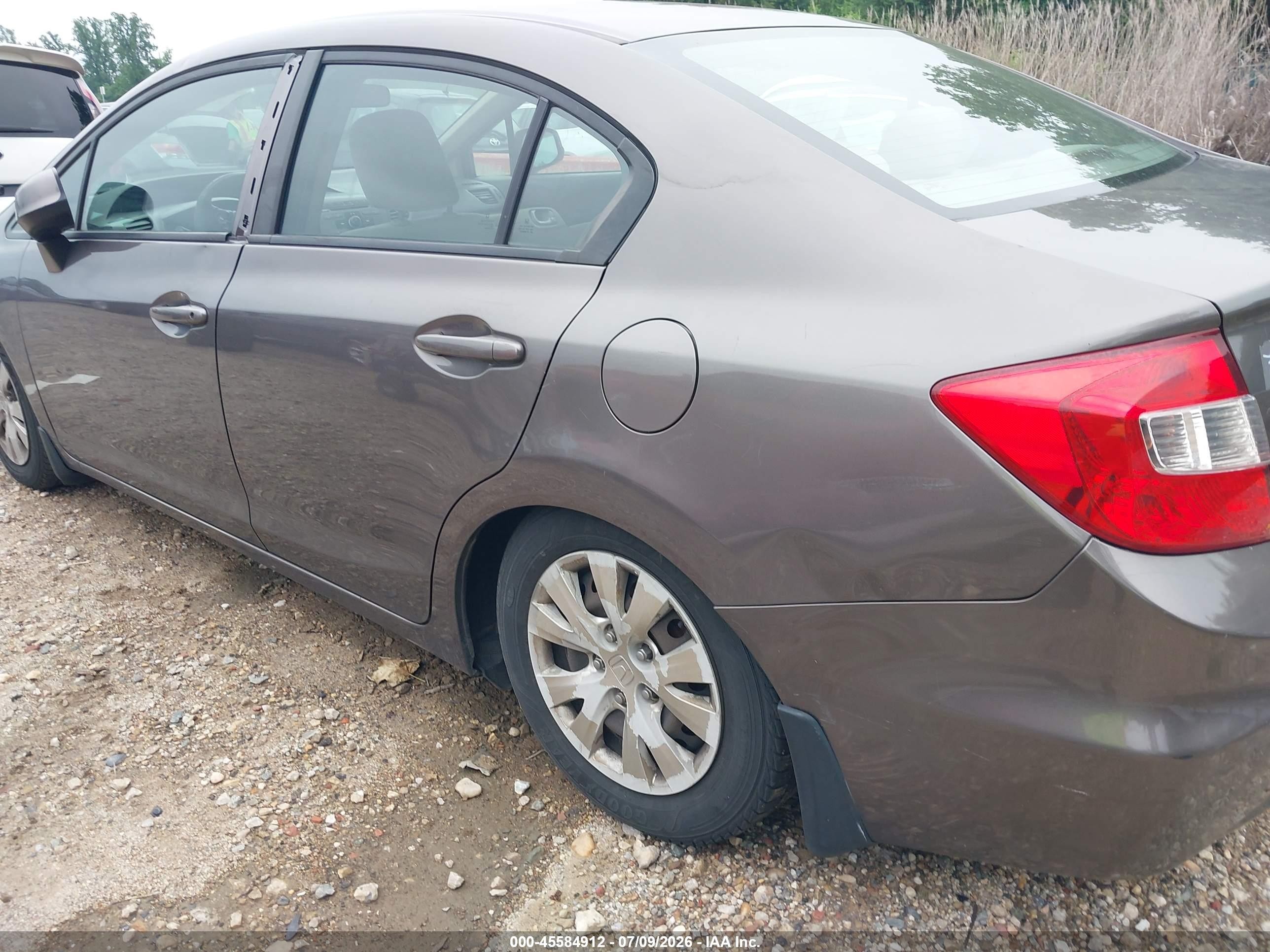 2012 Honda Civic Lx Brown vin: 19XFB2F53CE015350