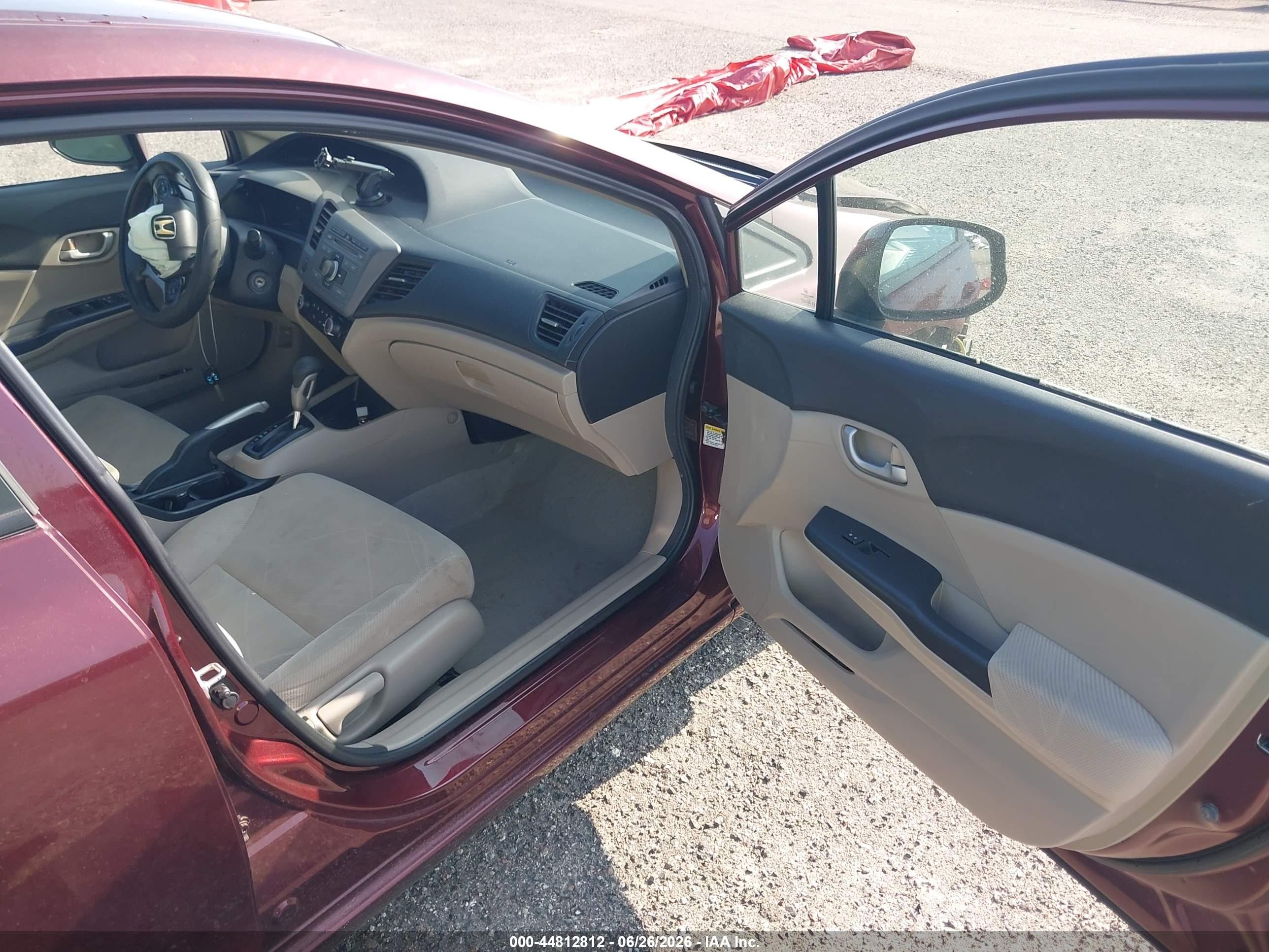 2012 Honda Civic Lx Maroon vin: 19XFB2F53CE084720