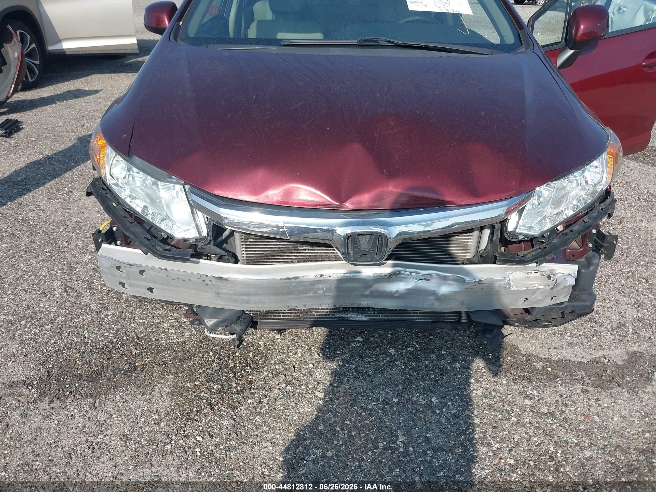 2012 Honda Civic Lx Maroon vin: 19XFB2F53CE084720
