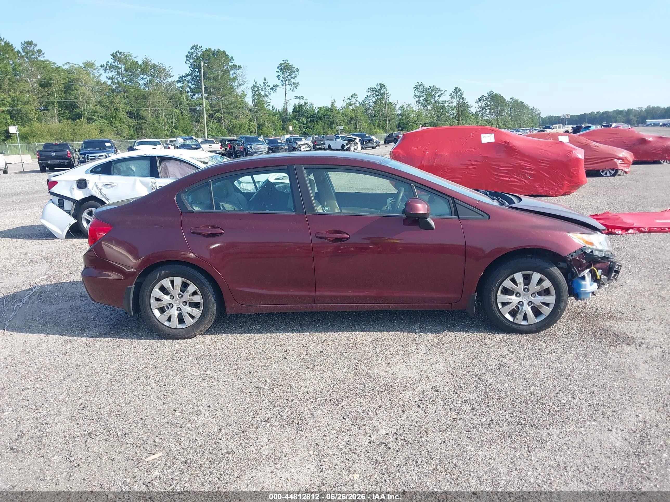 2012 Honda Civic Lx Maroon vin: 19XFB2F53CE084720