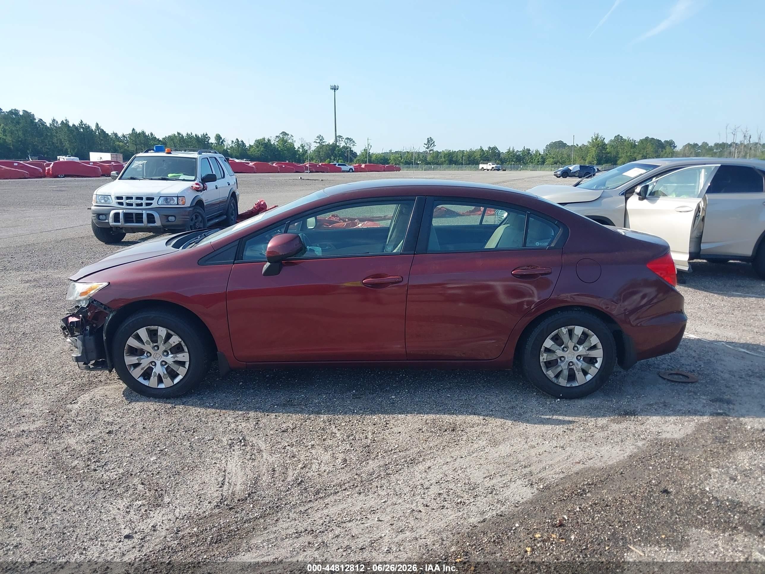 2012 Honda Civic Lx Maroon vin: 19XFB2F53CE084720