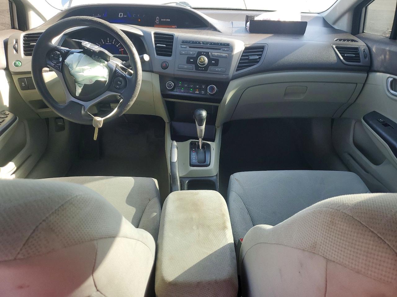 2012 Honda Civic Lx Silver vin: 19XFB2F53CE088458