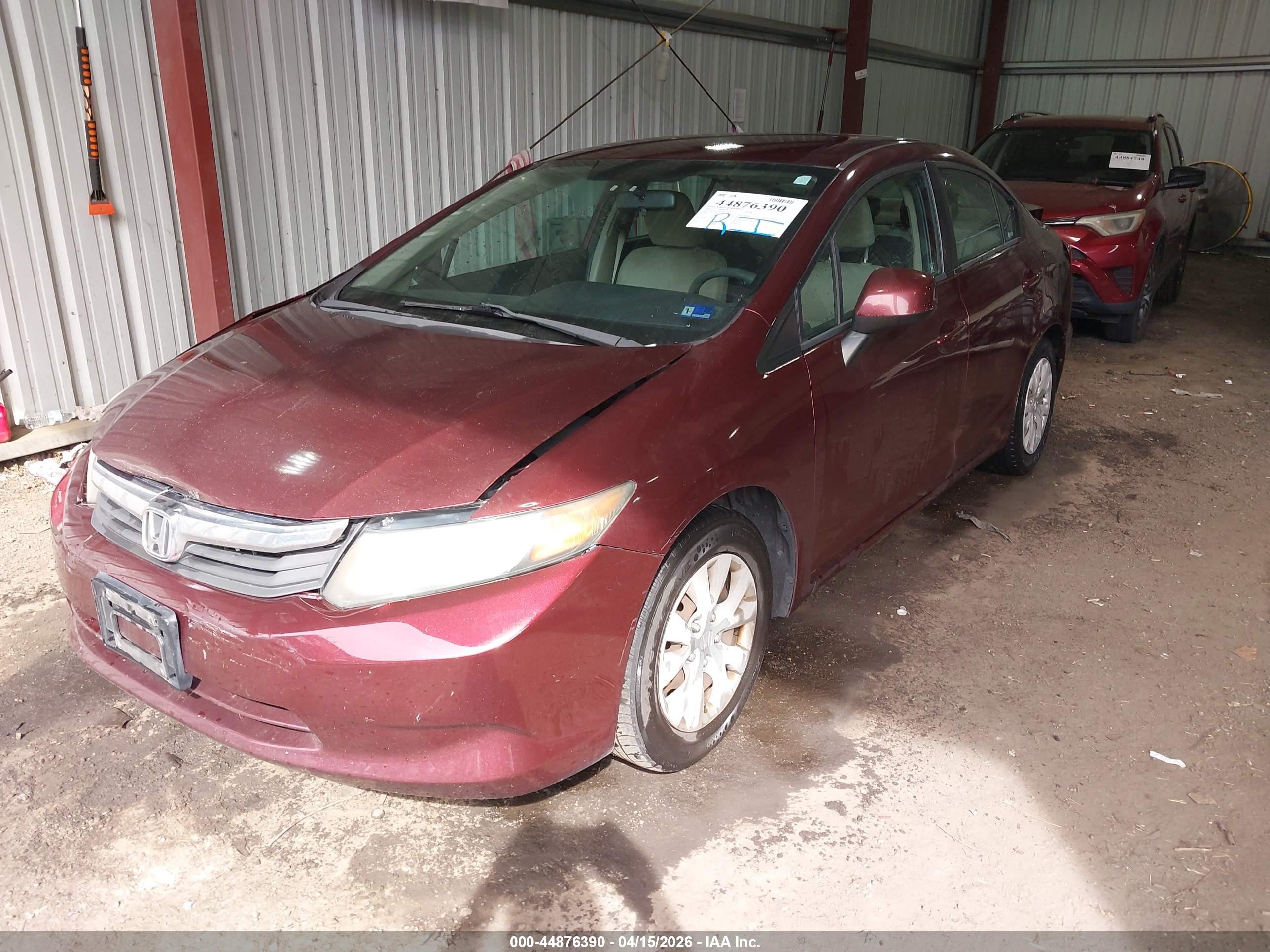 2012 Honda Civic Lx Burgundy vin: 19XFB2F53CE095619