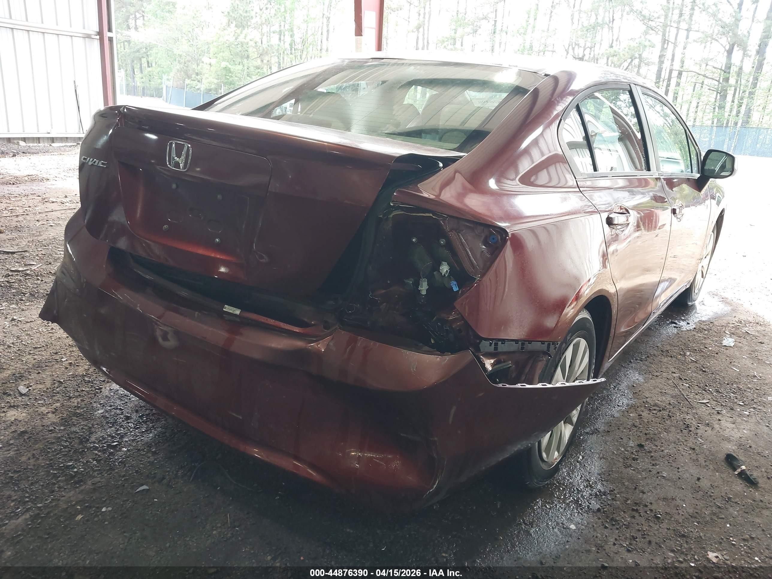 2012 Honda Civic Lx Burgundy vin: 19XFB2F53CE095619