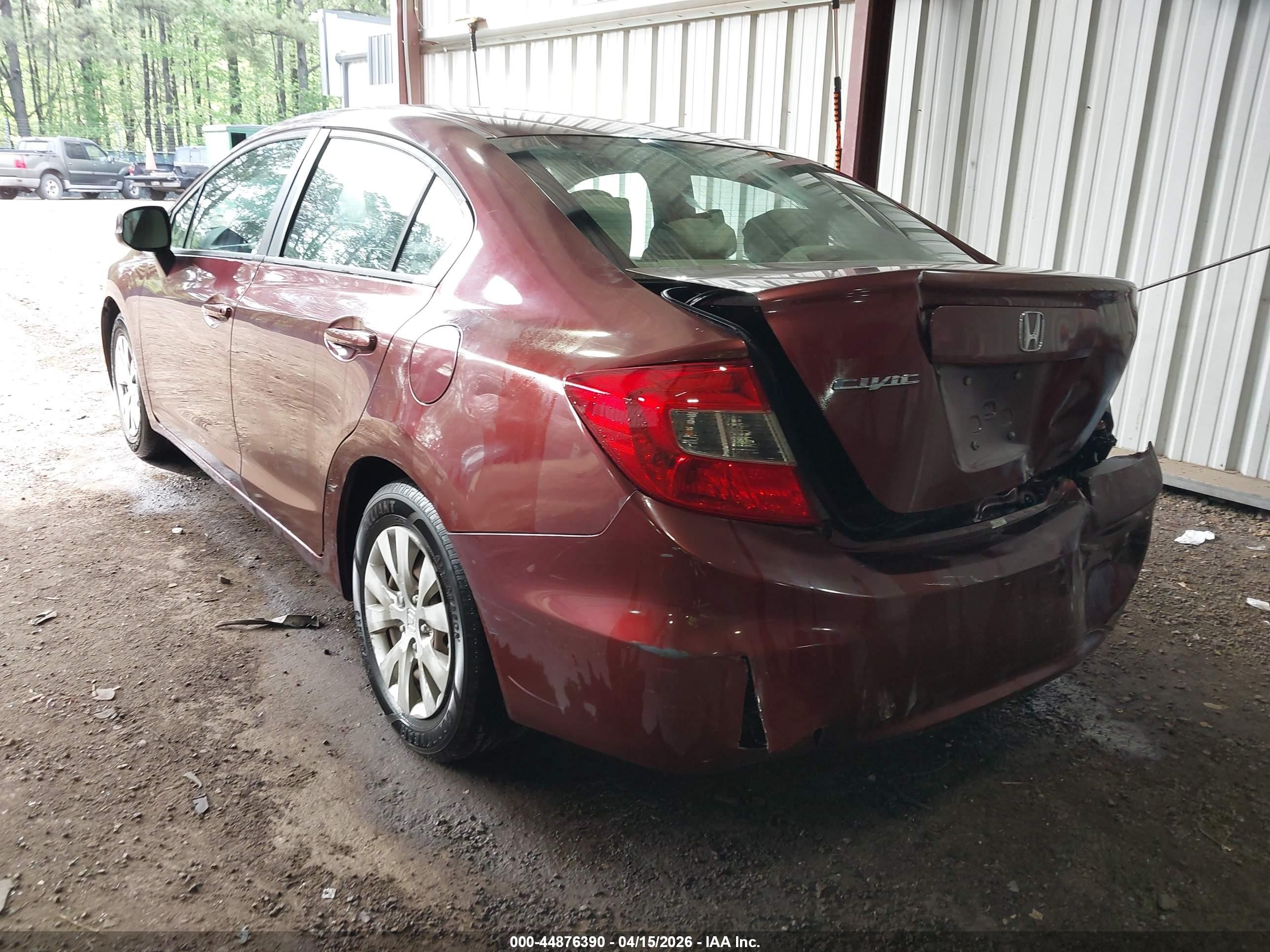 2012 Honda Civic Lx Burgundy vin: 19XFB2F53CE095619