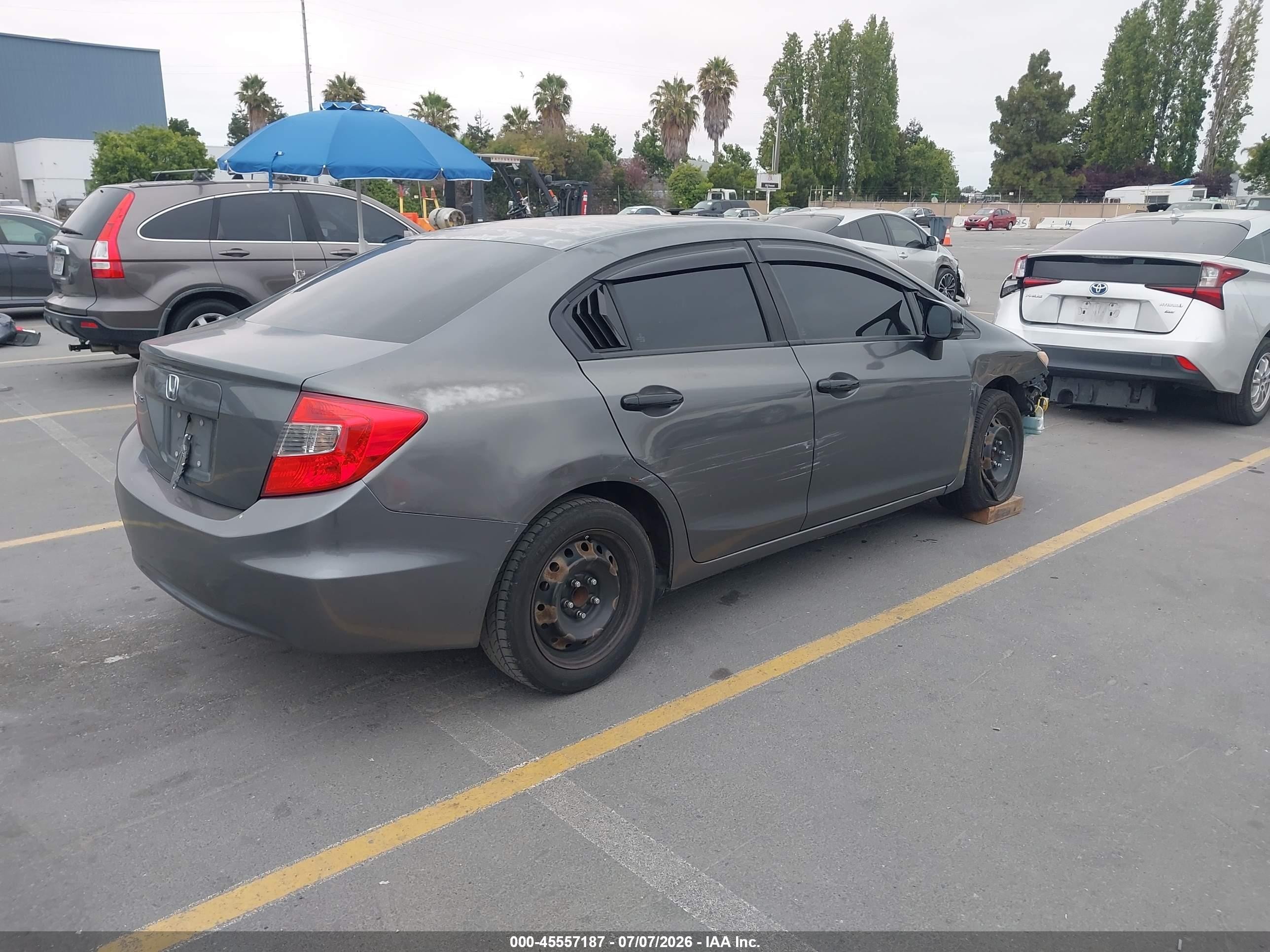 2012 Honda Civic Lx Gray vin: 19XFB2F53CE304583