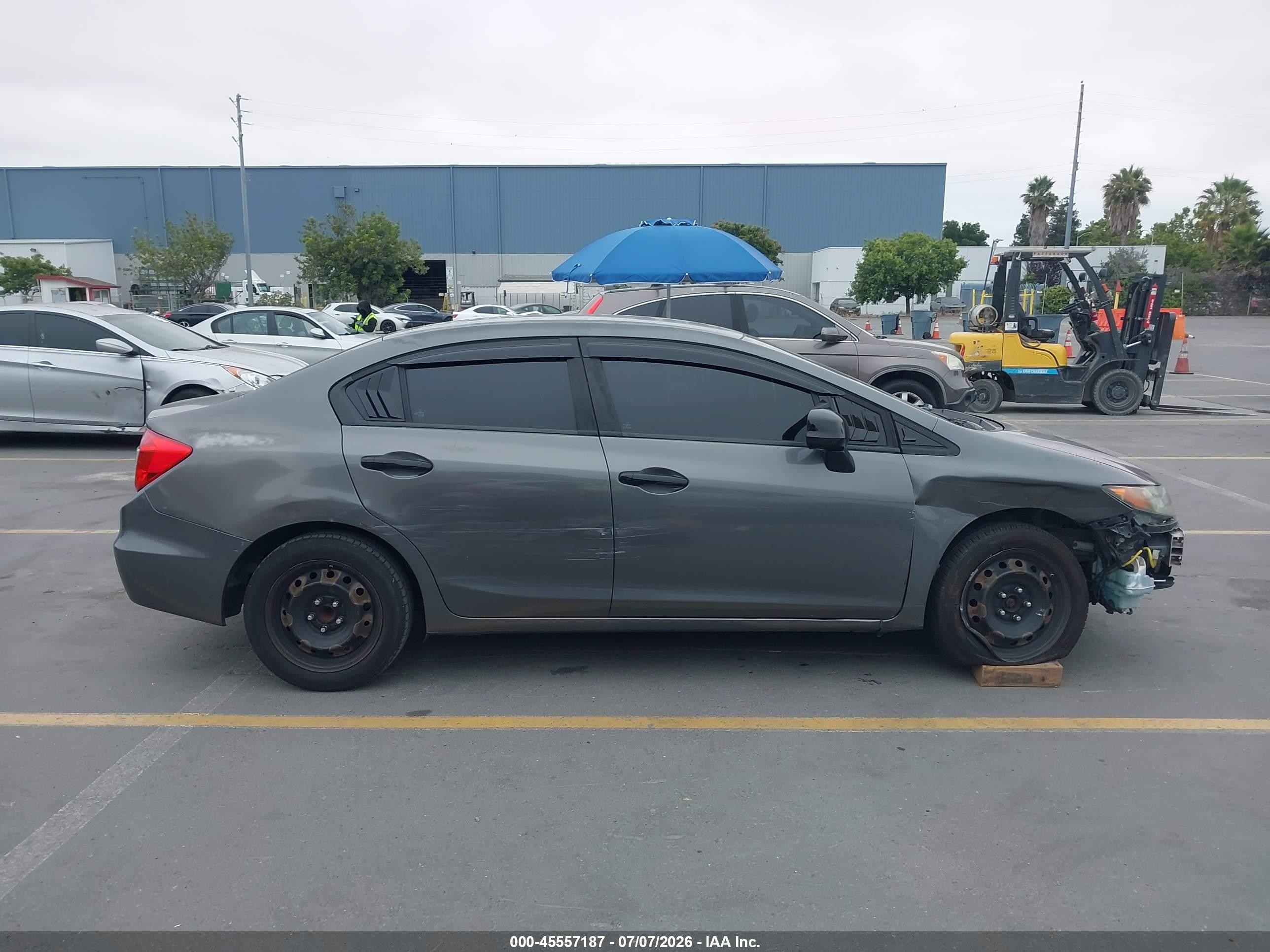 2012 Honda Civic Lx Gray vin: 19XFB2F53CE304583