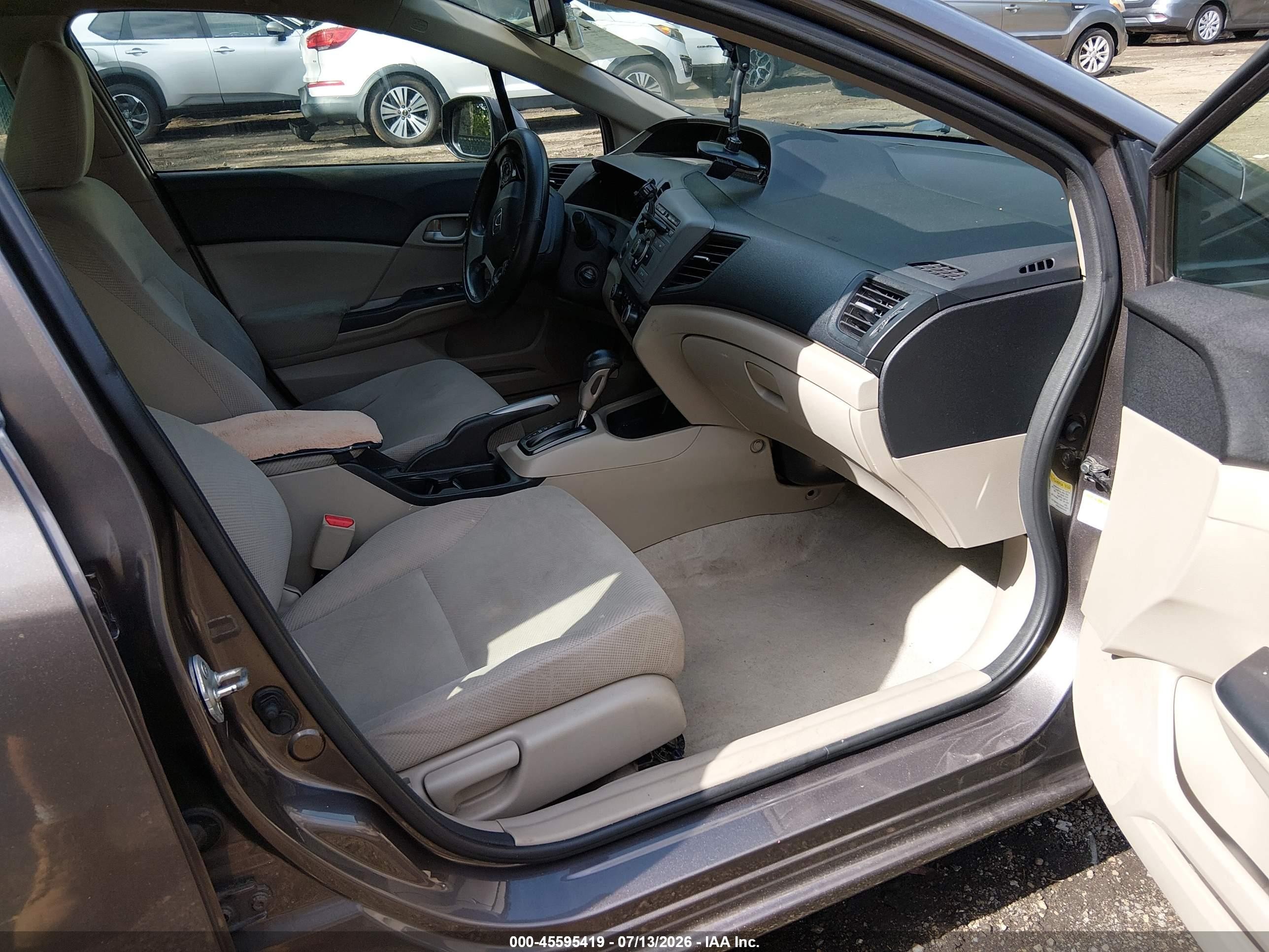 2012 Honda Civic Lx Gold vin: 19XFB2F53CE313879