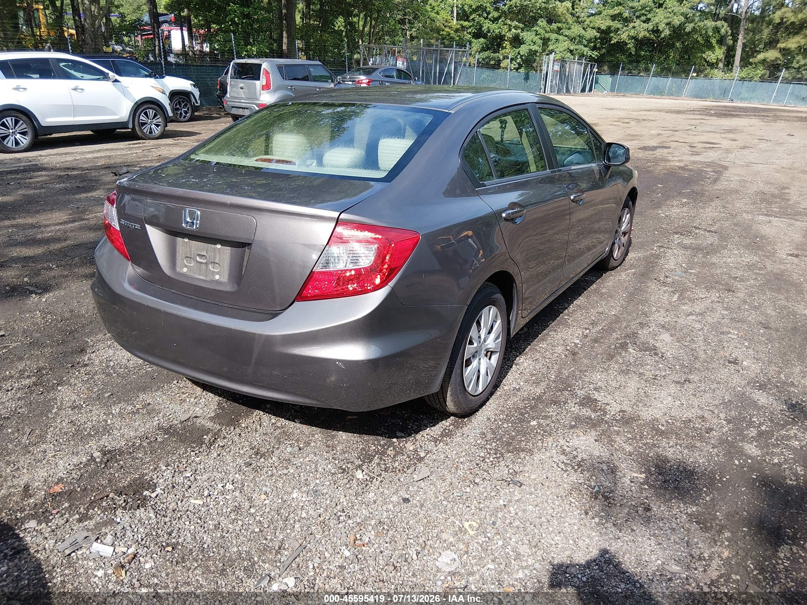 2012 Honda Civic Lx Gold vin: 19XFB2F53CE313879