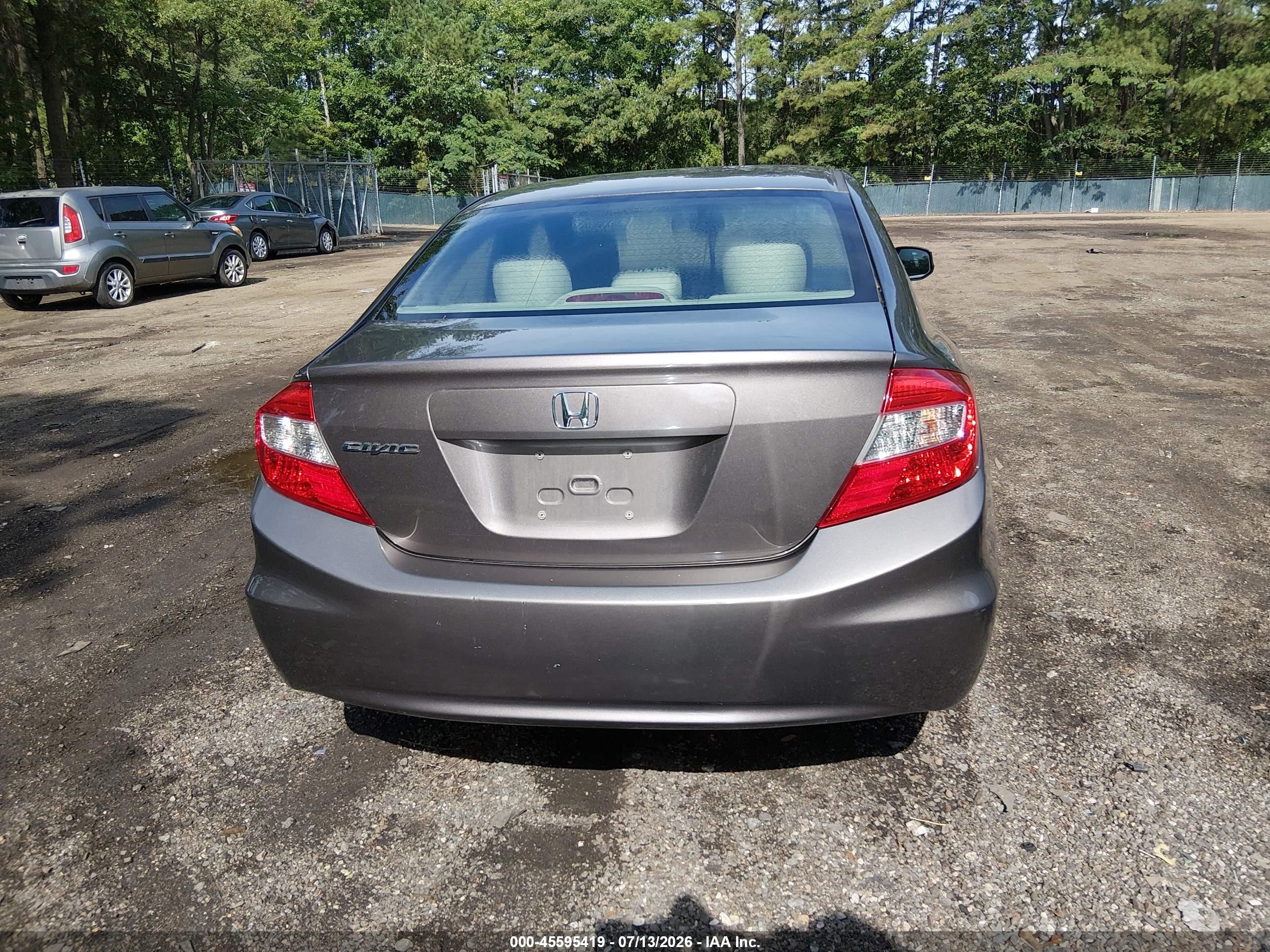 2012 Honda Civic Lx Gold vin: 19XFB2F53CE313879