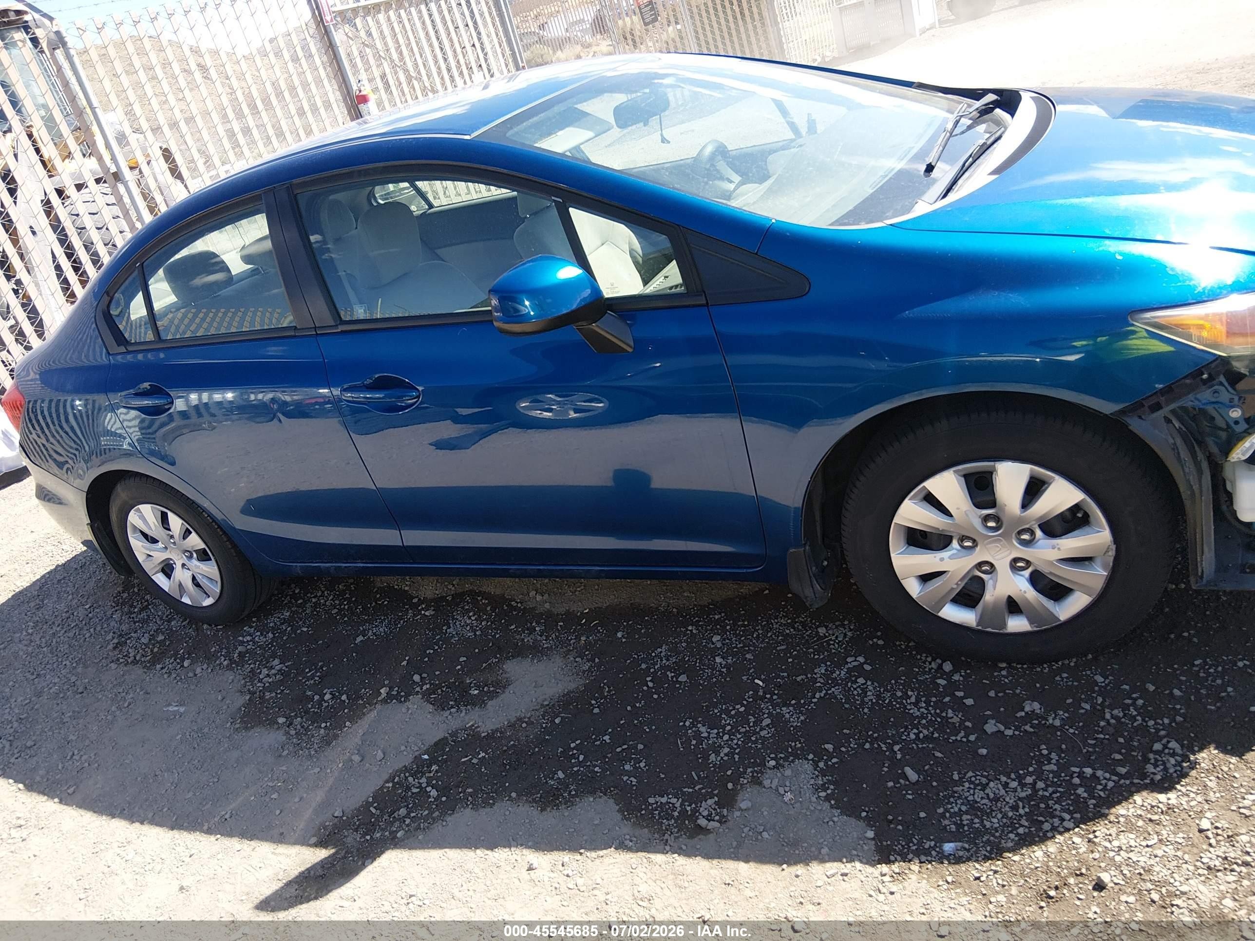 2012 Honda Civic Lx Blue vin: 19XFB2F53CE345750