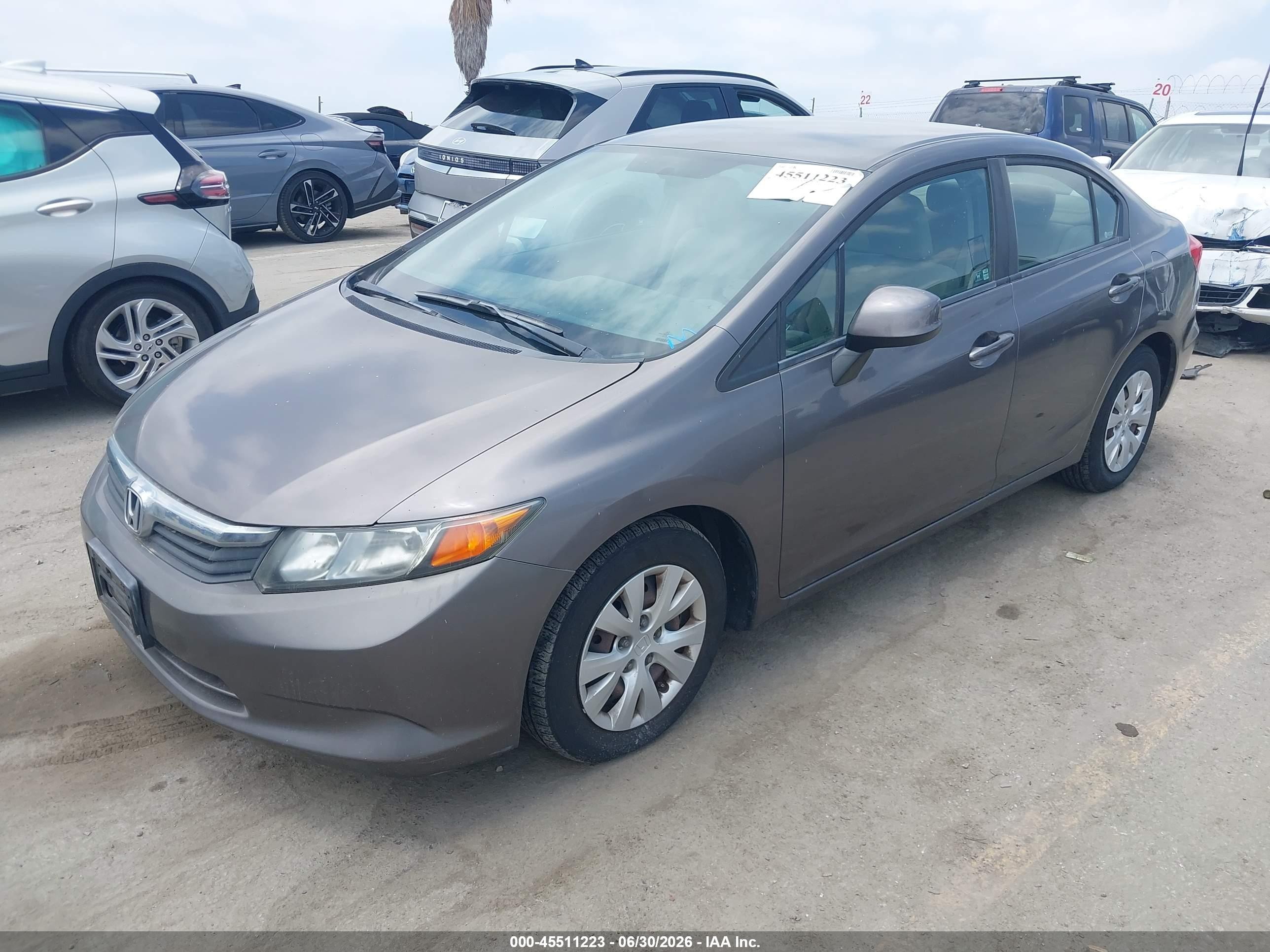 2012 Honda Civic Lx Gray vin: 19XFB2F53CE357350