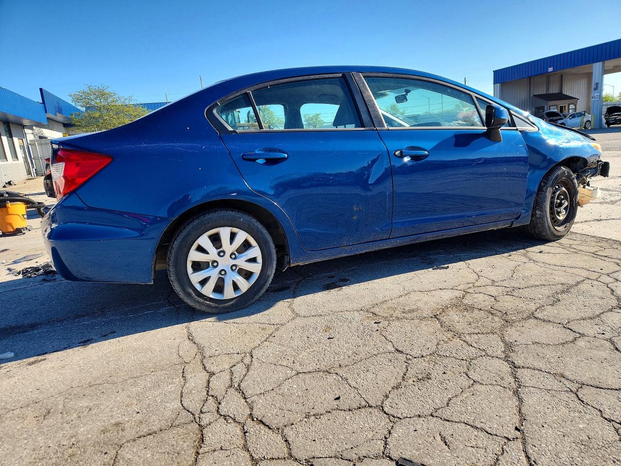 2012 Honda Civic Lx Blue vin: 19XFB2F53CE357879
