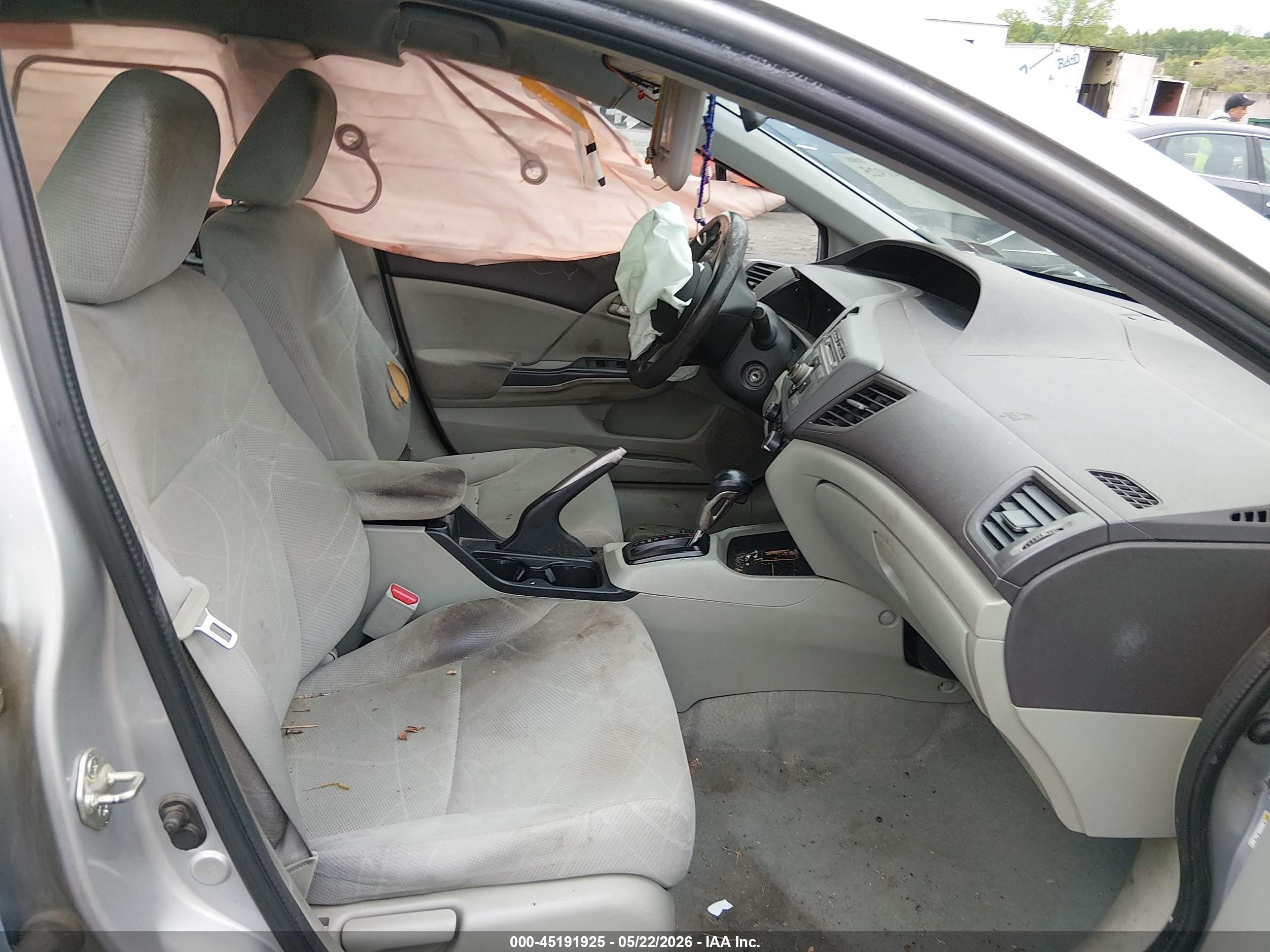 2012 Honda Civic Lx Silver vin: 19XFB2F53CE360068