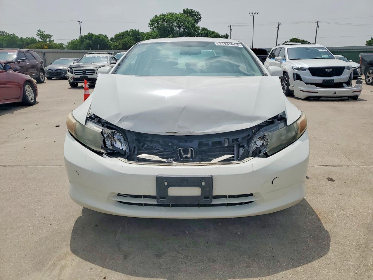 2012 Honda Civic Lx White vin: 19XFB2F53CE372107
