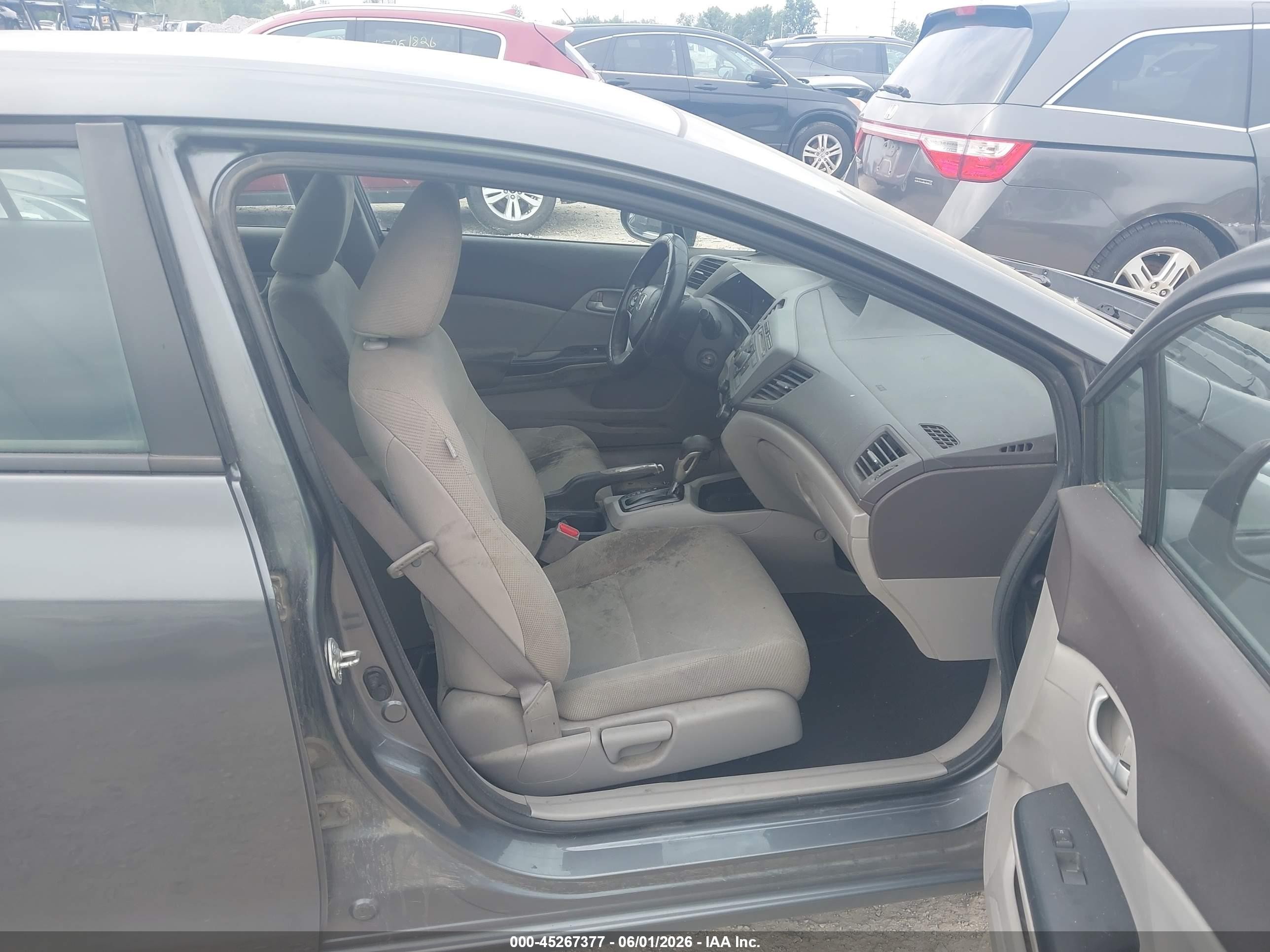 2012 Honda Civic Lx Серый vin: 19XFB2F53CE387402