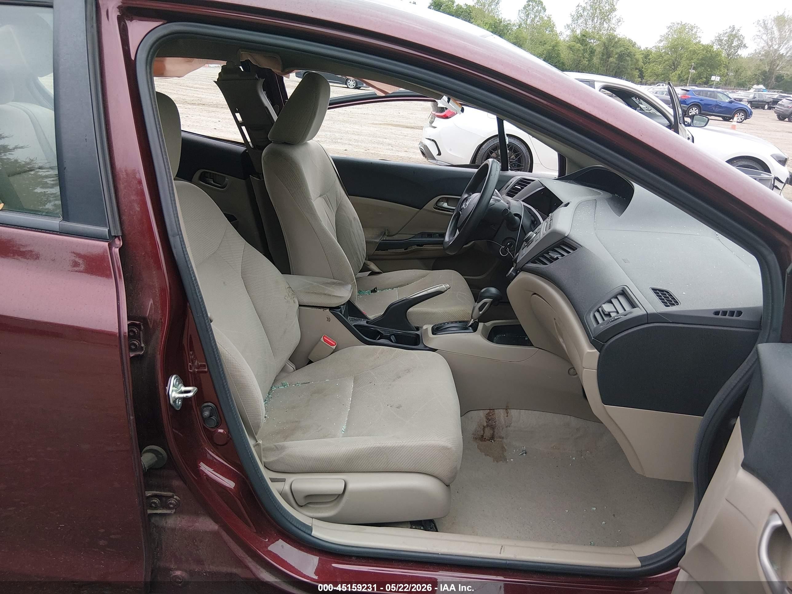 2012 Honda Civic Lx Maroon vin: 19XFB2F53CE392972