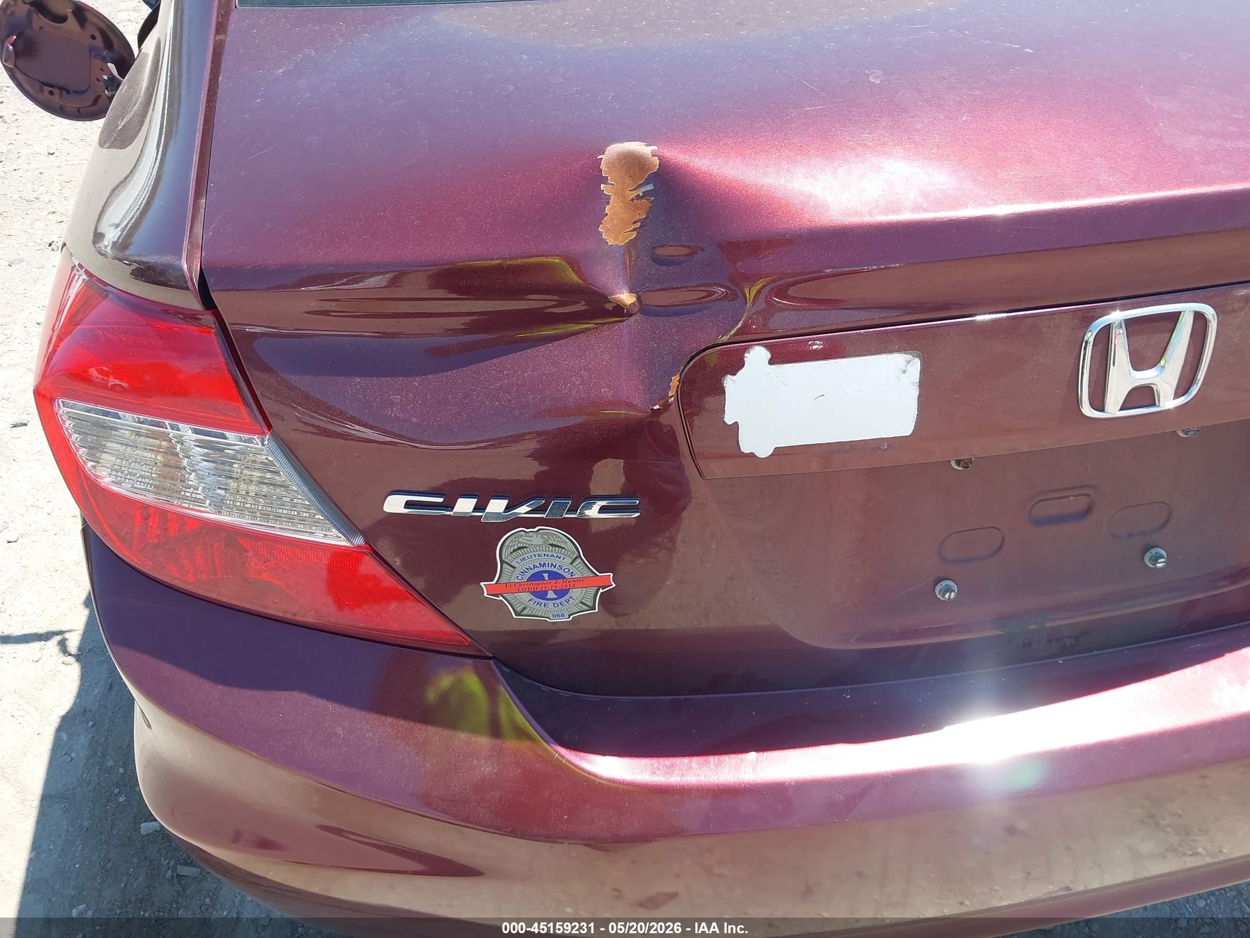 2012 Honda Civic Lx Maroon vin: 19XFB2F53CE392972