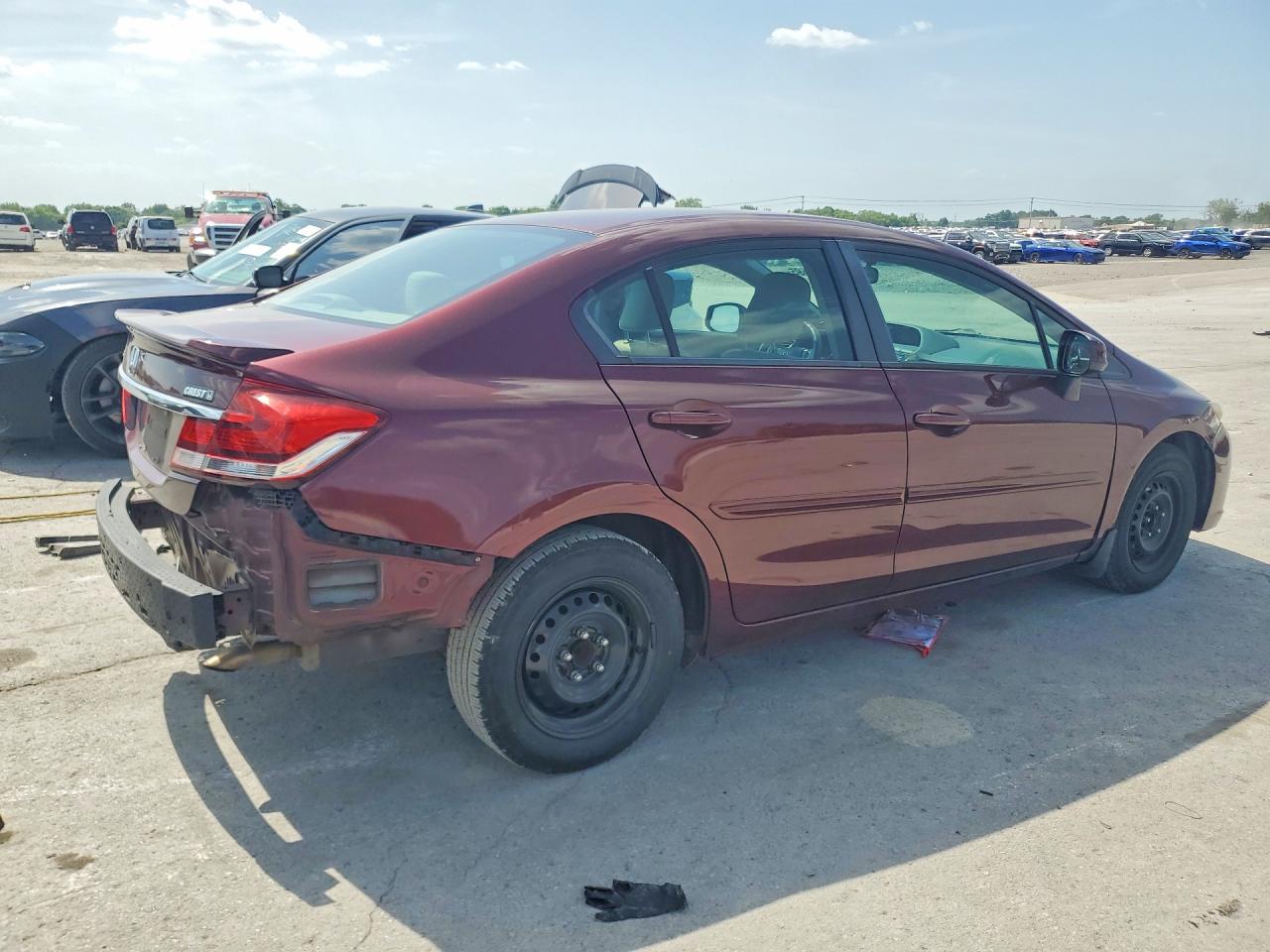 2013 Honda Civic Lx Красный vin: 19XFB2F53DE043554