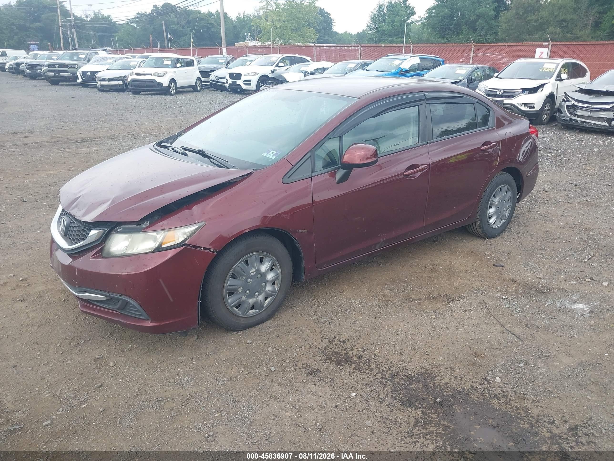 2013 Honda Civic Lx Burgundy vin: 19XFB2F53DE233712