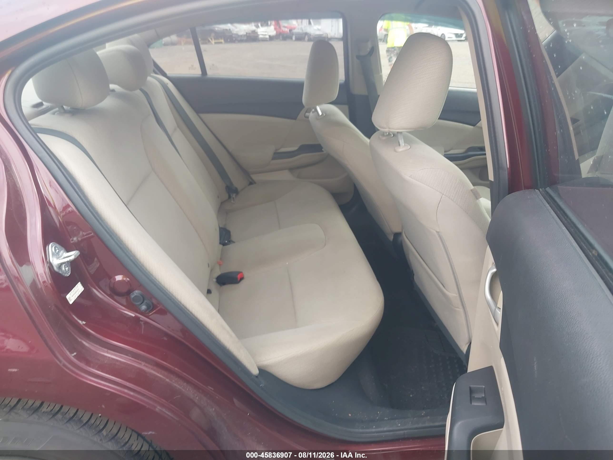 2013 Honda Civic Lx Burgundy vin: 19XFB2F53DE233712