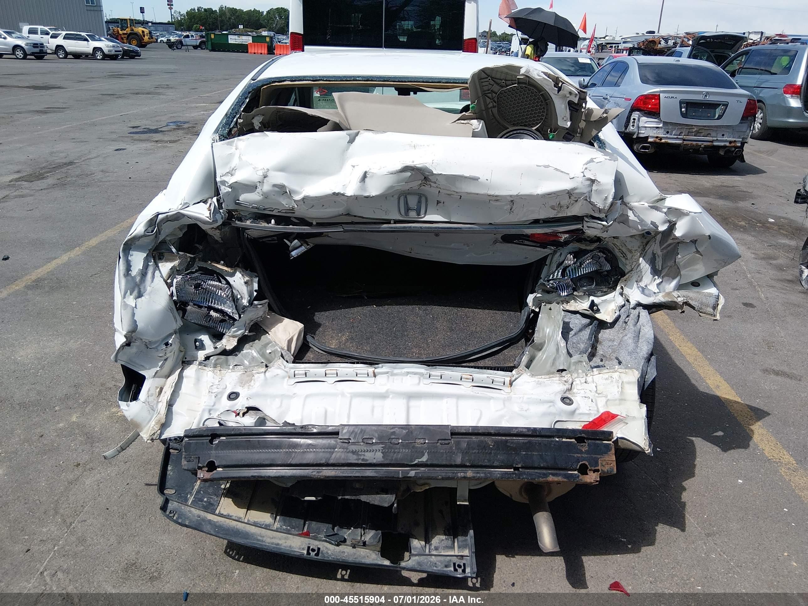 2014 Honda Civic Lx Белый vin: 19XFB2F53EE037836