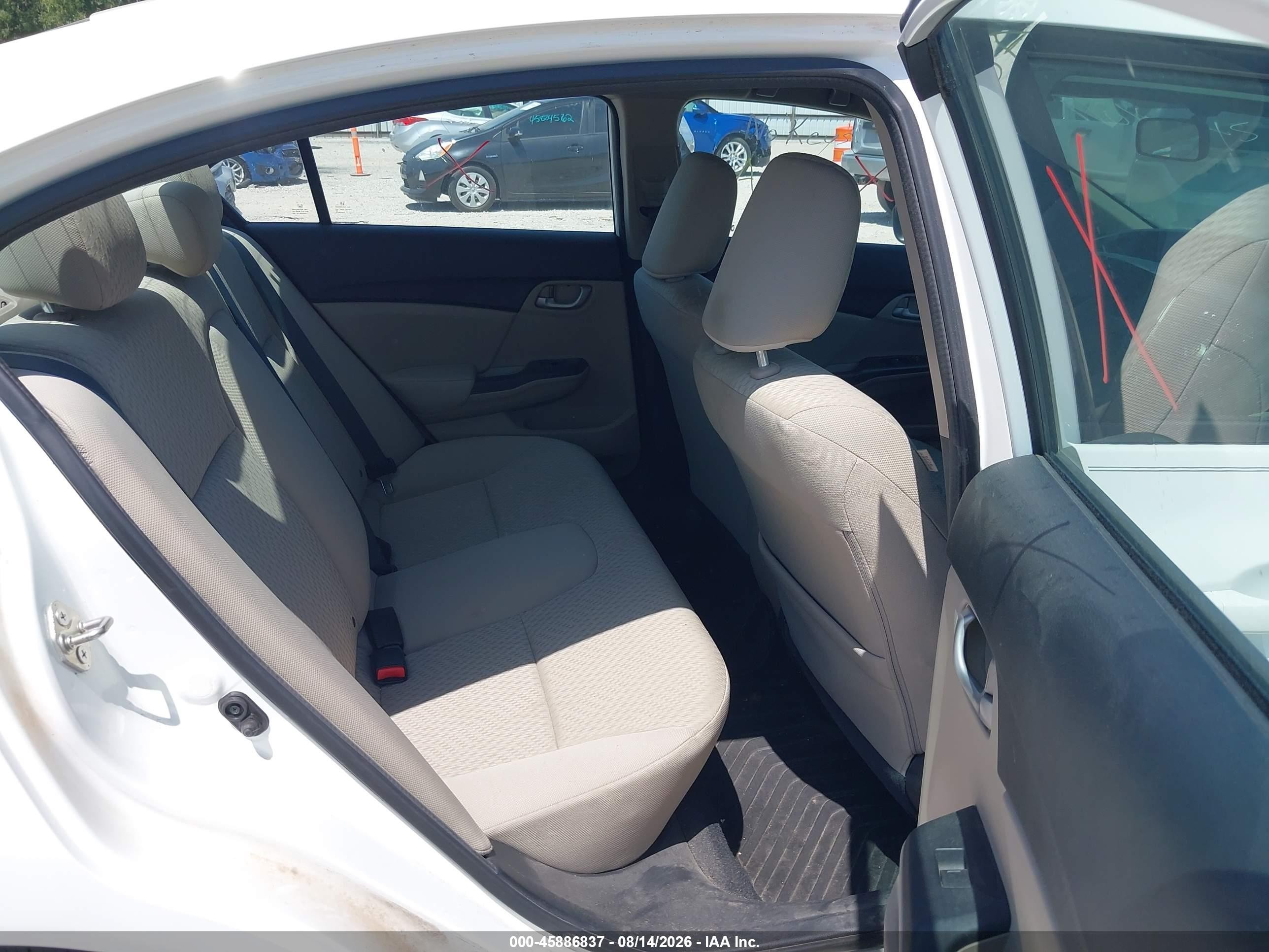 2014 Honda Civic Lx White vin: 19XFB2F53EE042406