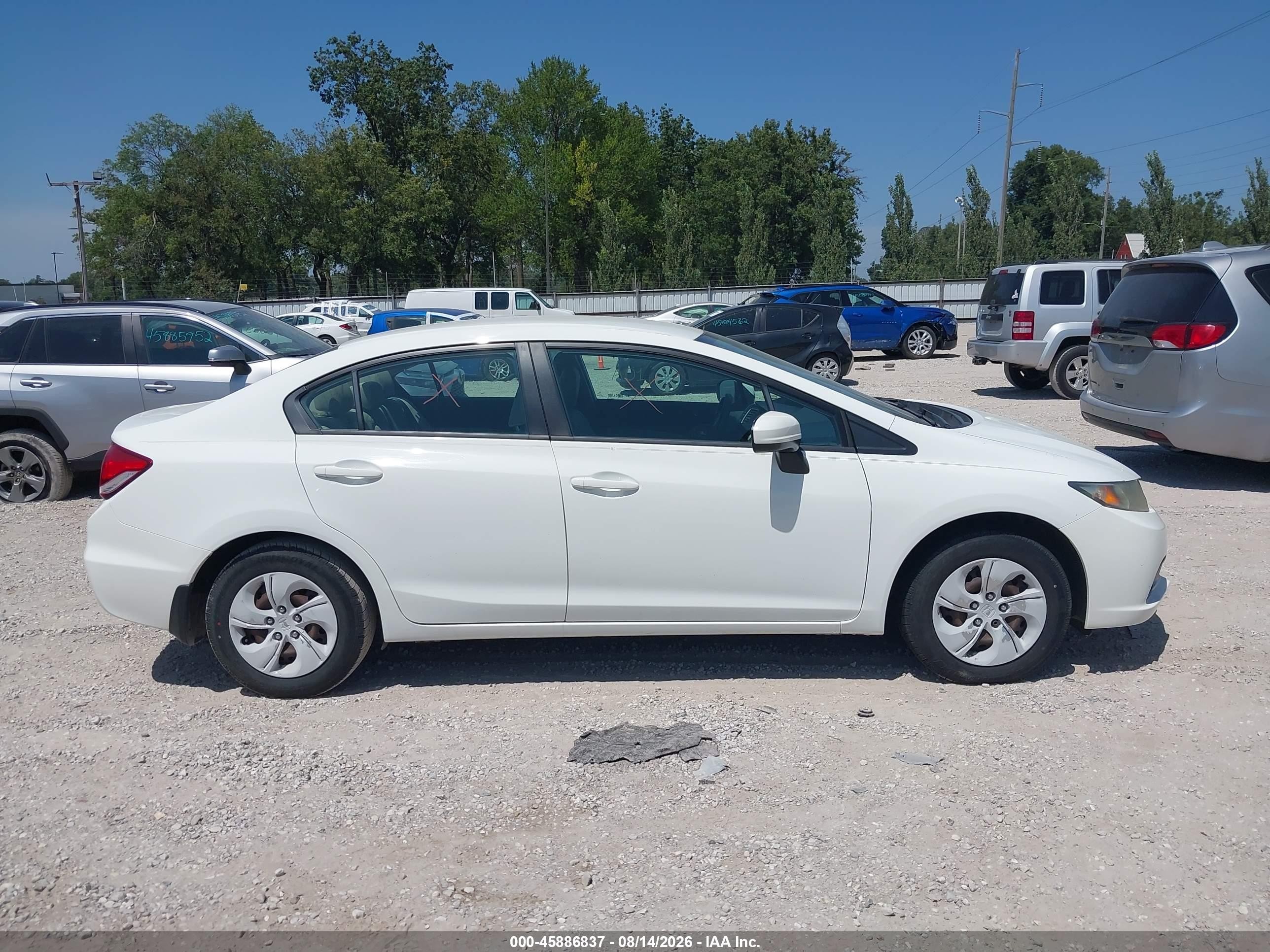 2014 Honda Civic Lx White vin: 19XFB2F53EE042406