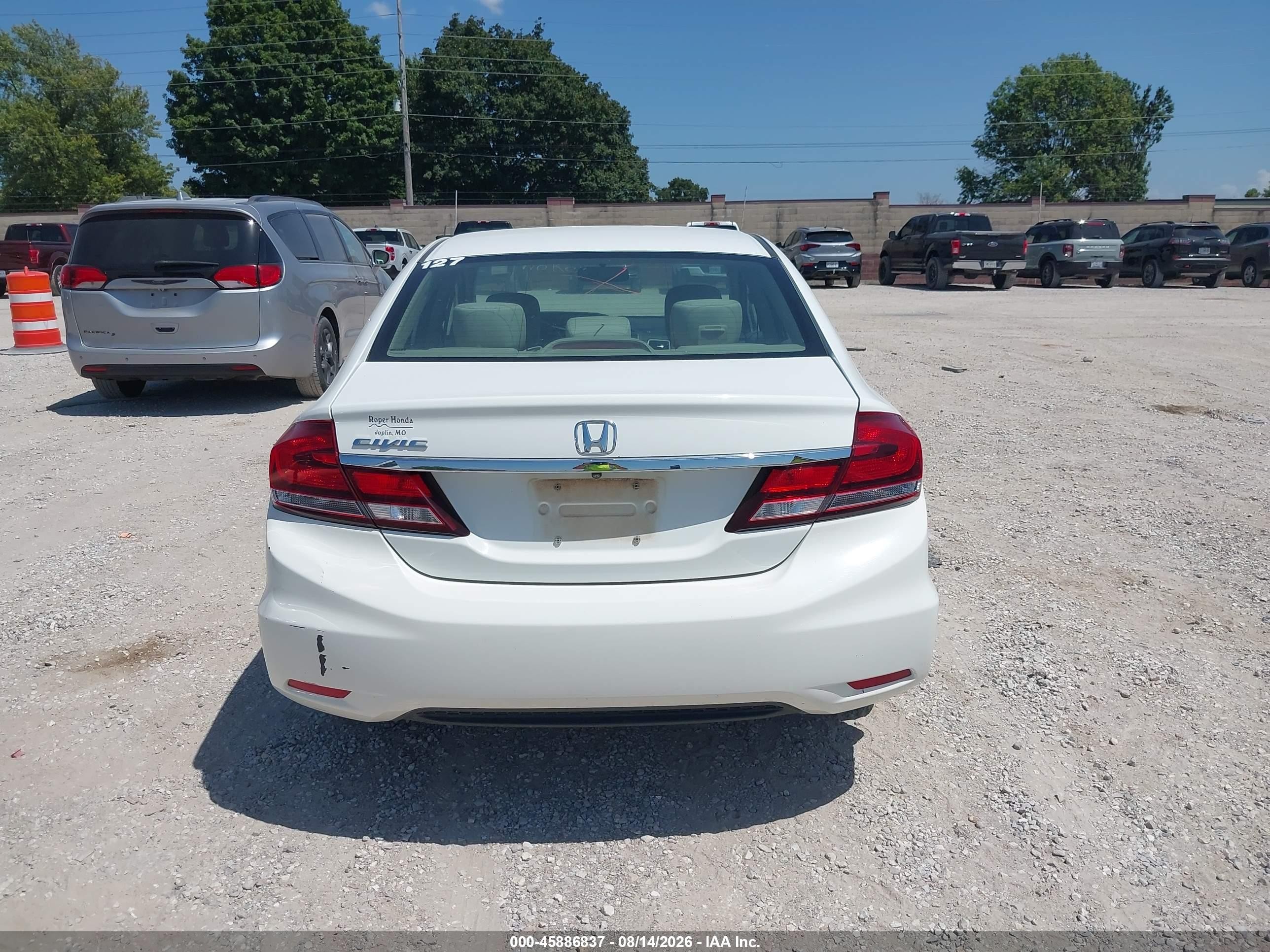 2014 Honda Civic Lx White vin: 19XFB2F53EE042406