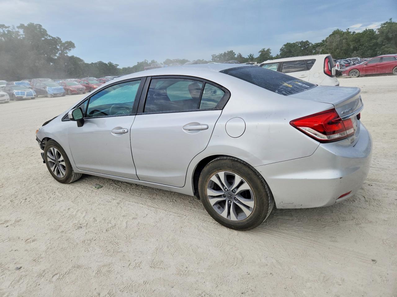 2014 Honda Civic Lx Silver vin: 19XFB2F53EE050568