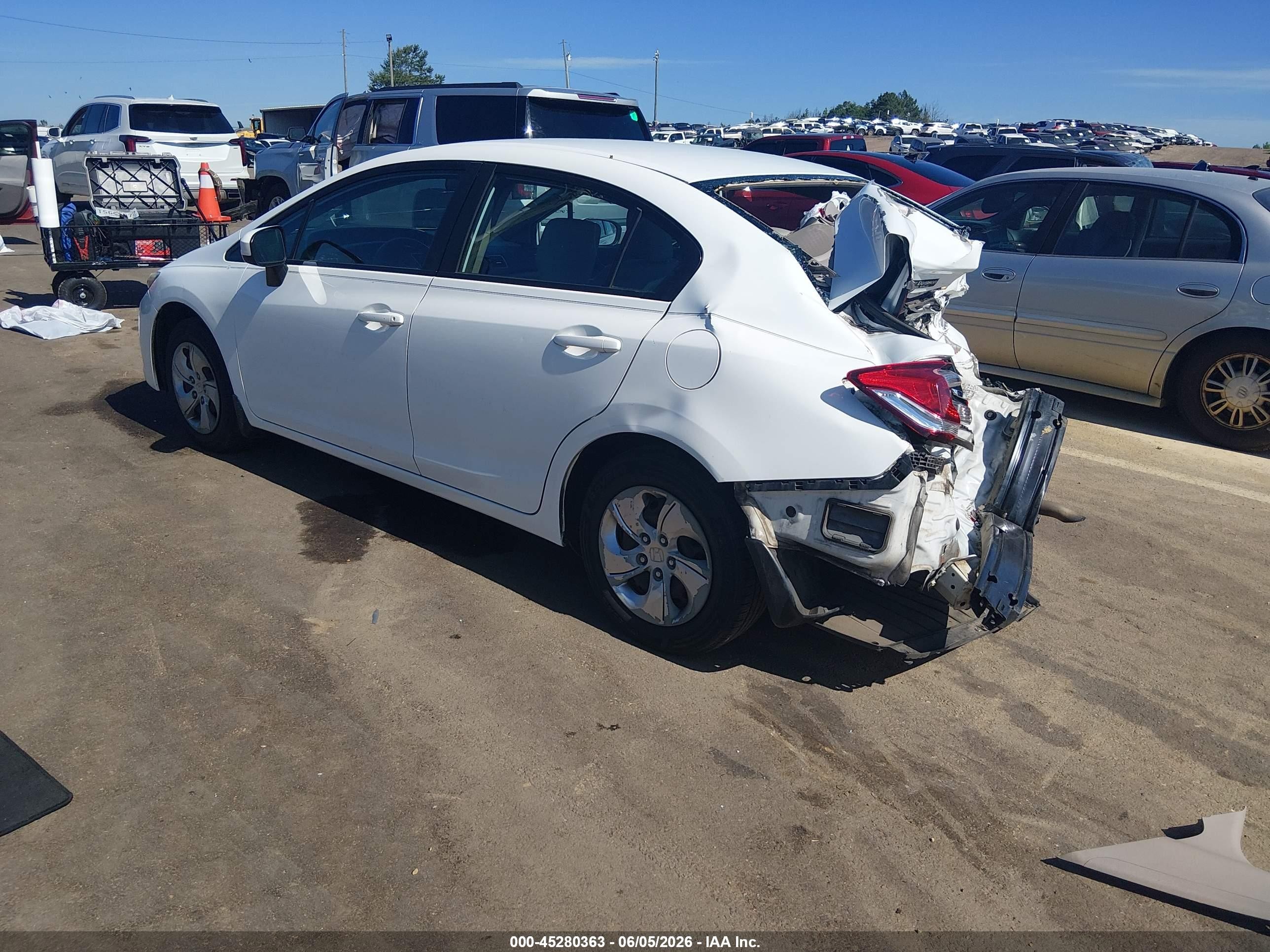 2014 Honda Civic Lx White vin: 19XFB2F53EE064616