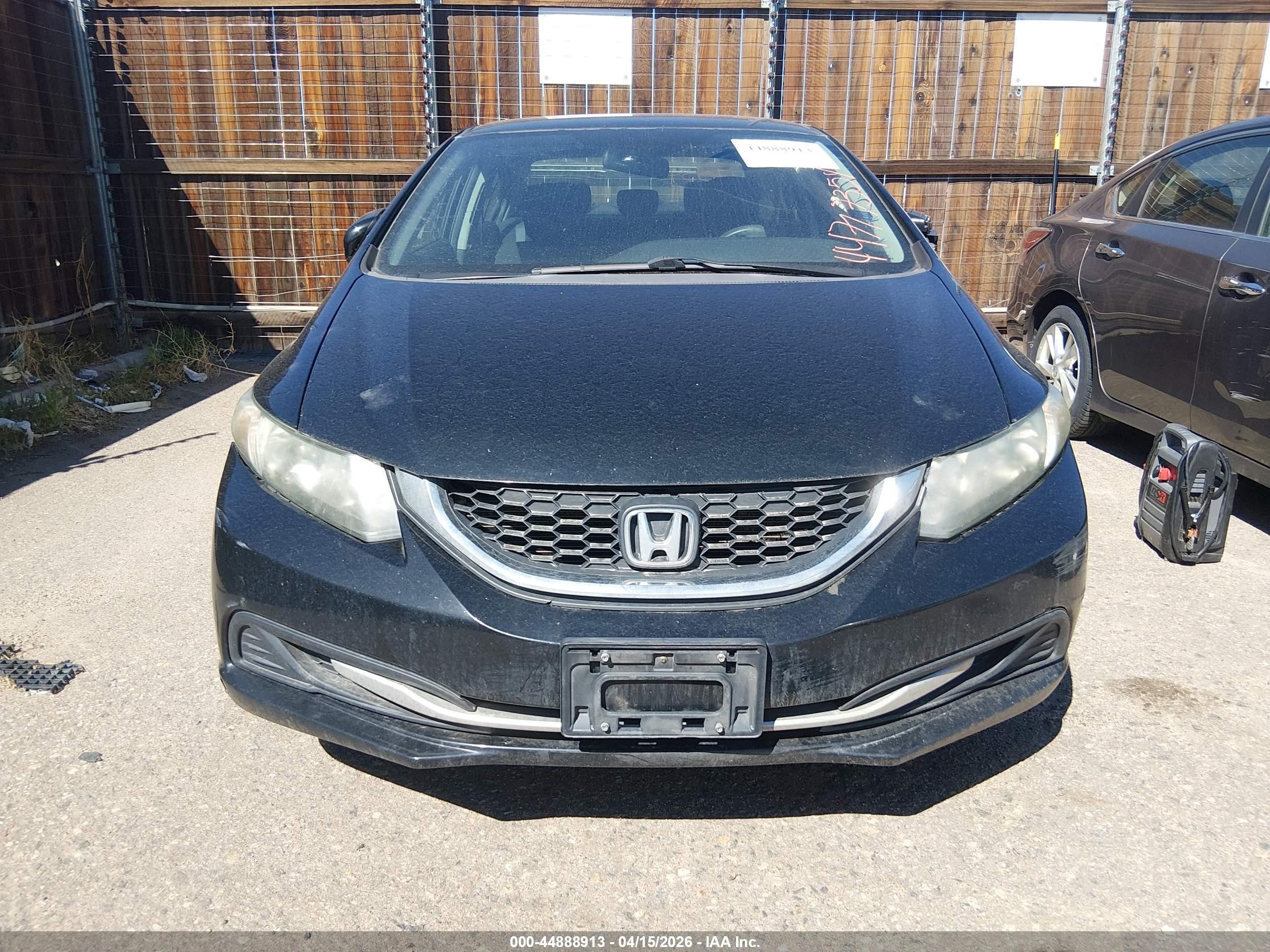 2014 Honda Civic Lx Черный vin: 19XFB2F53EE077009