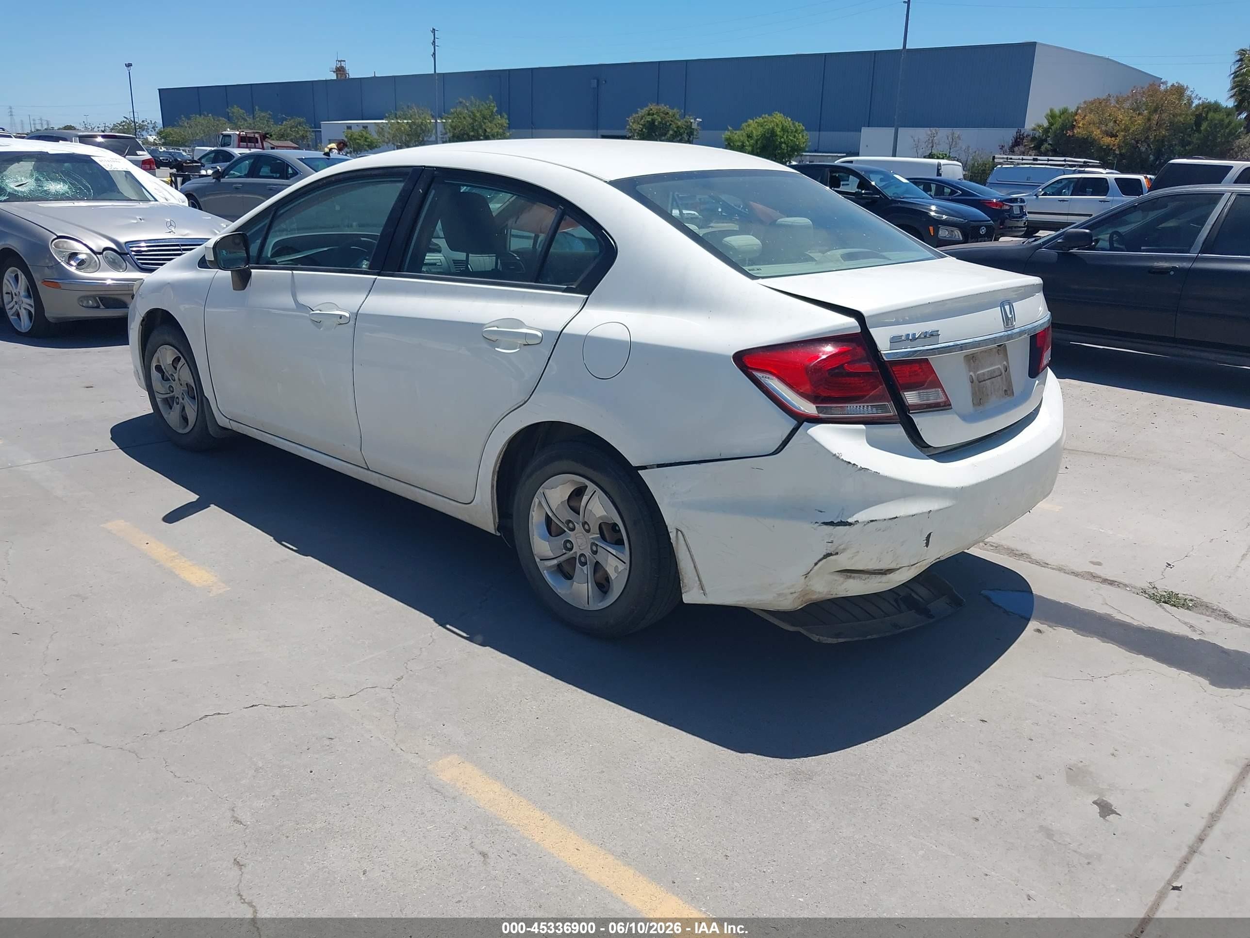 2014 Honda Civic Lx White vin: 19XFB2F53EE221142