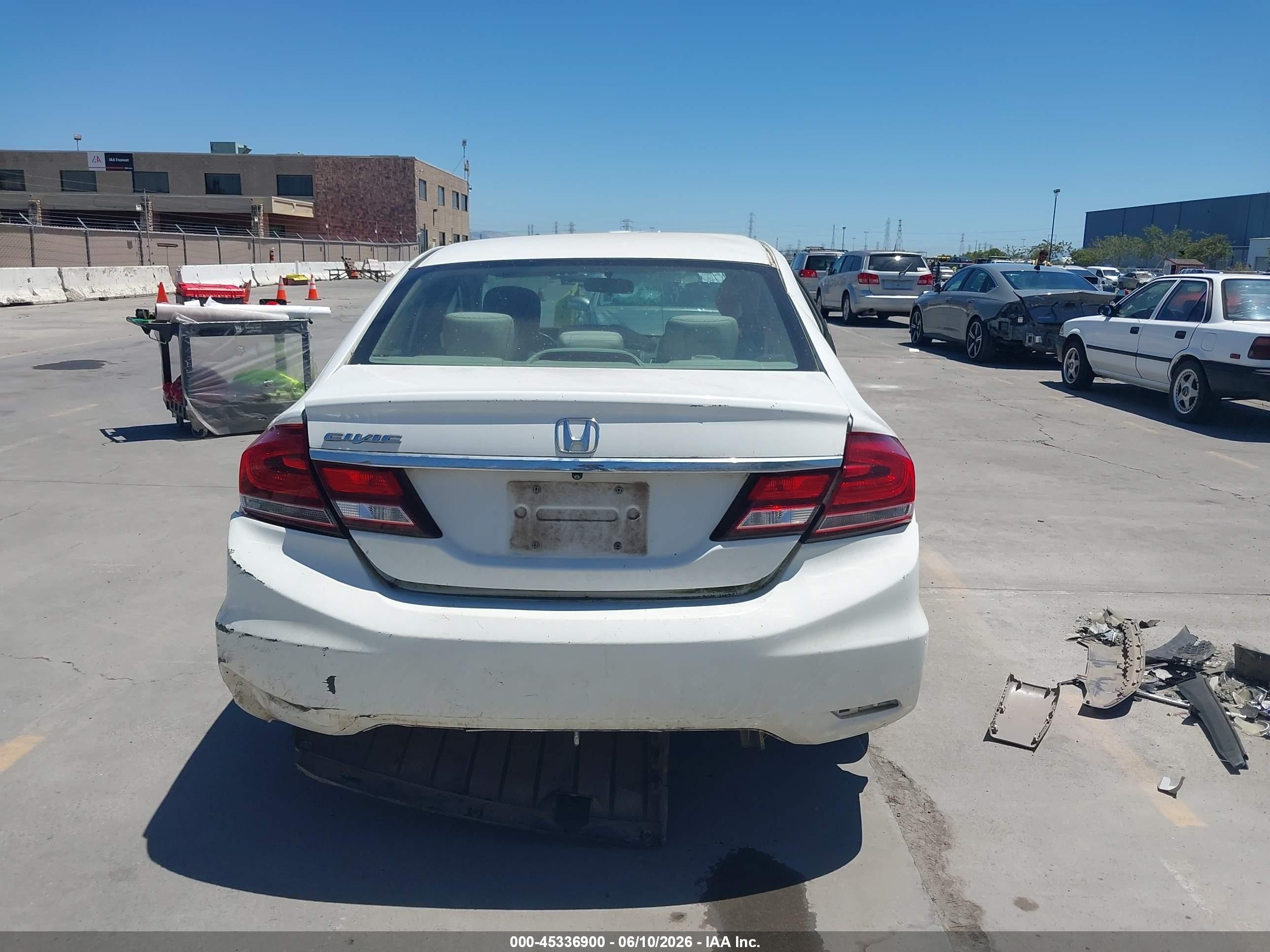 2014 Honda Civic Lx White vin: 19XFB2F53EE221142